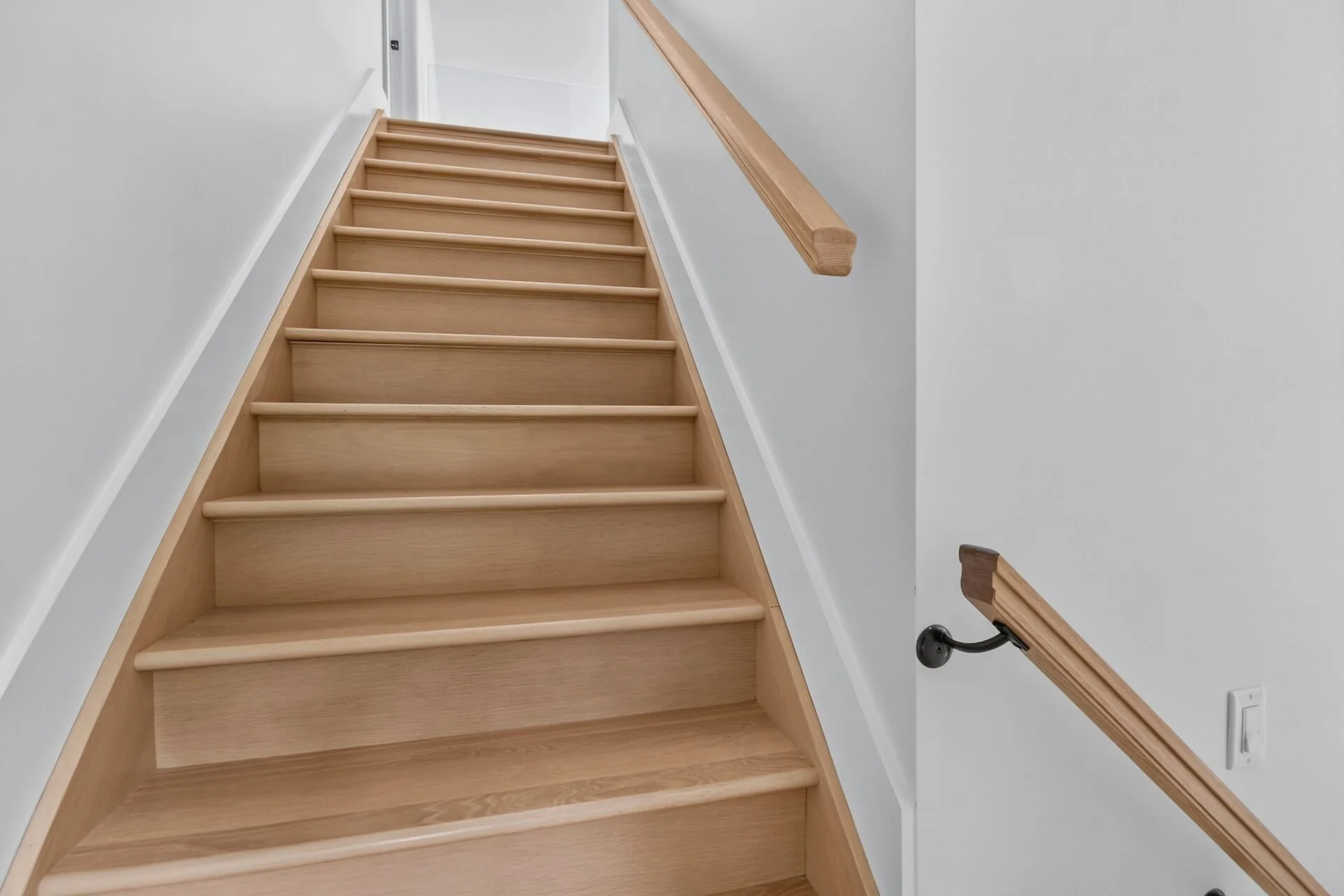 virtual-tour-364422-54.jpg
