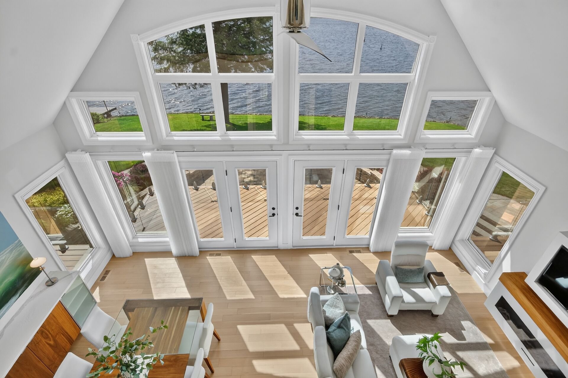 virtual-tour-364422-56.jpg