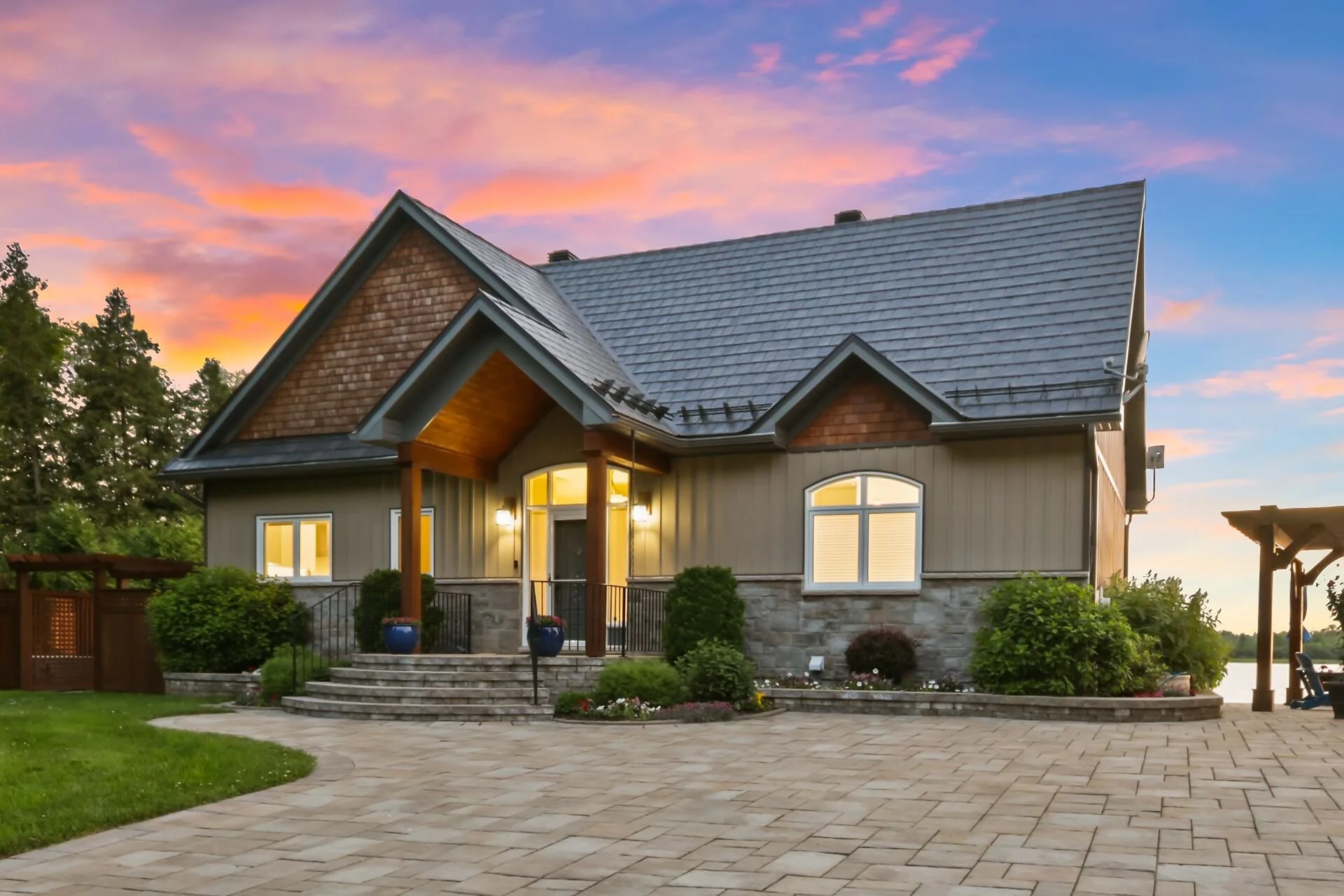 virtual-tour-364422-01.jpg