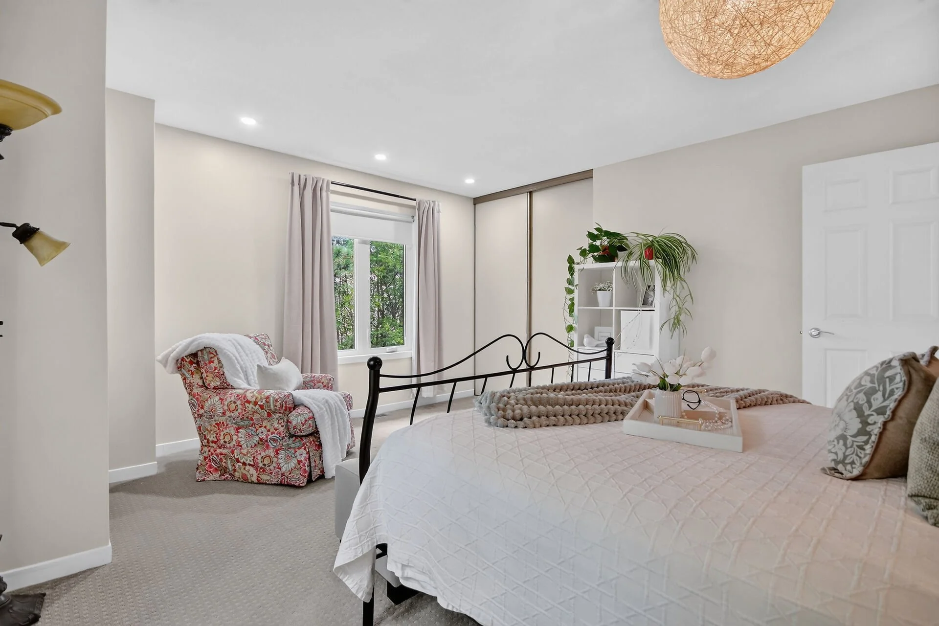 virtual-tour-364532-33.jpg