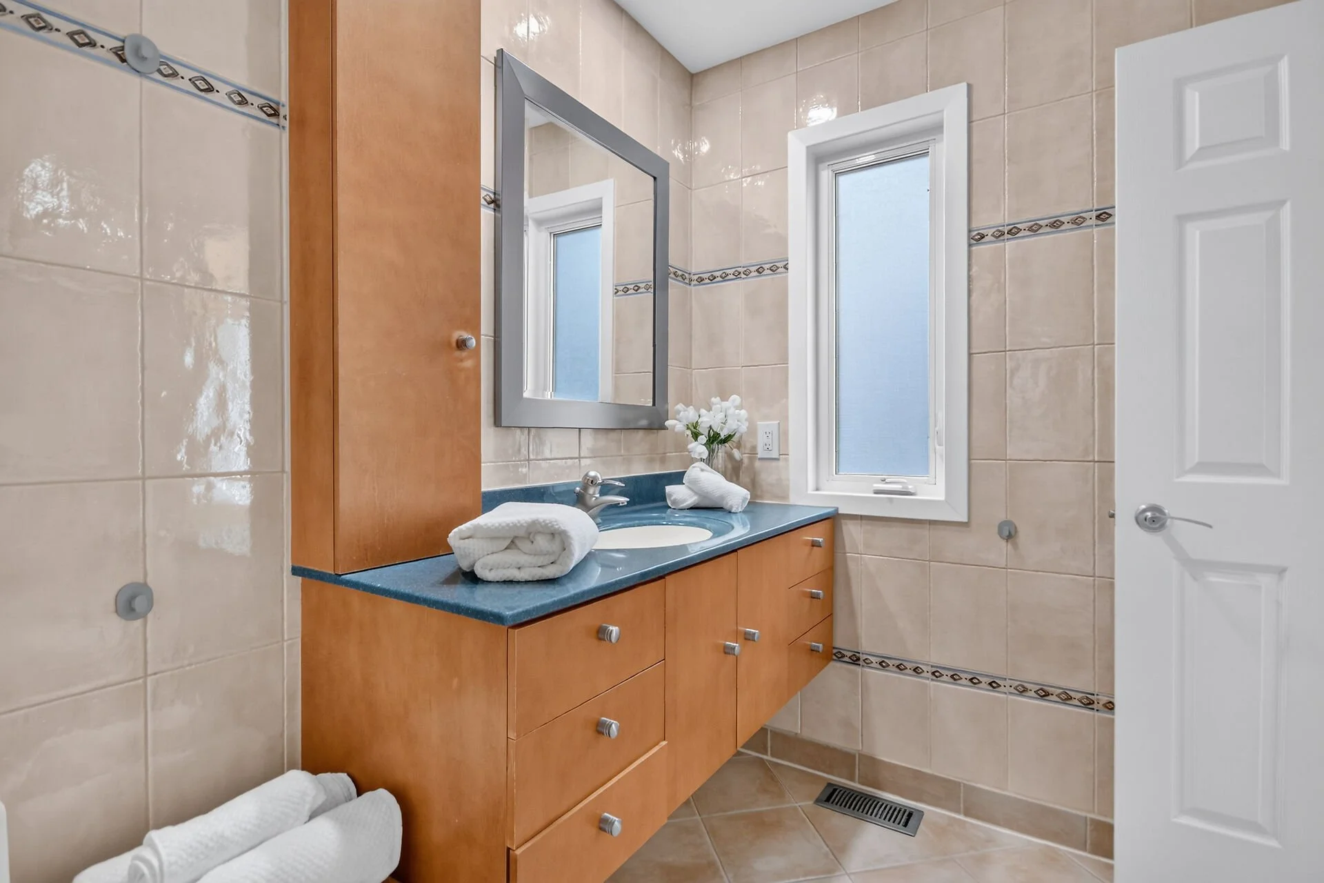 virtual-tour-364532-36.jpg