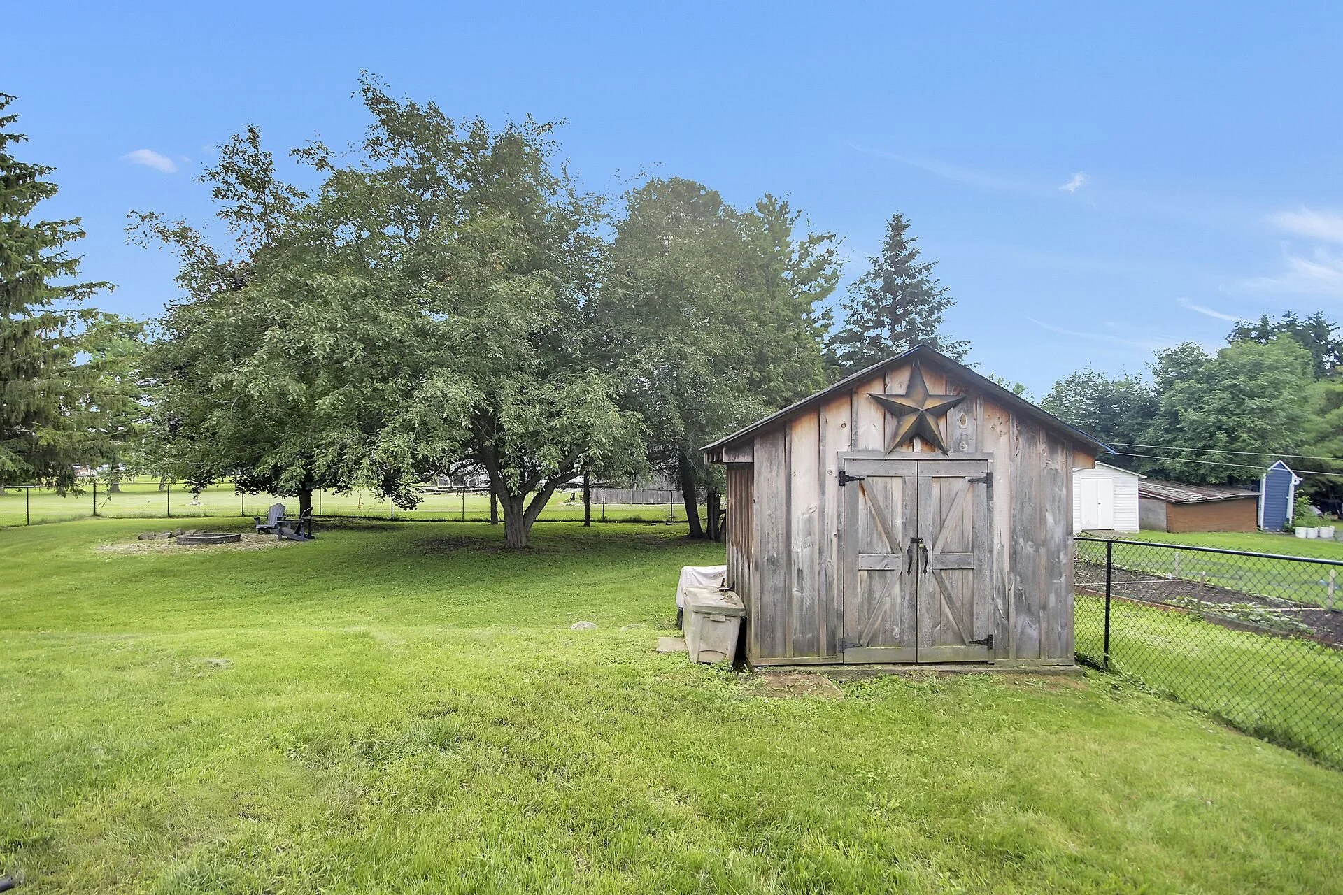 virtual-tour-364536-48.jpg