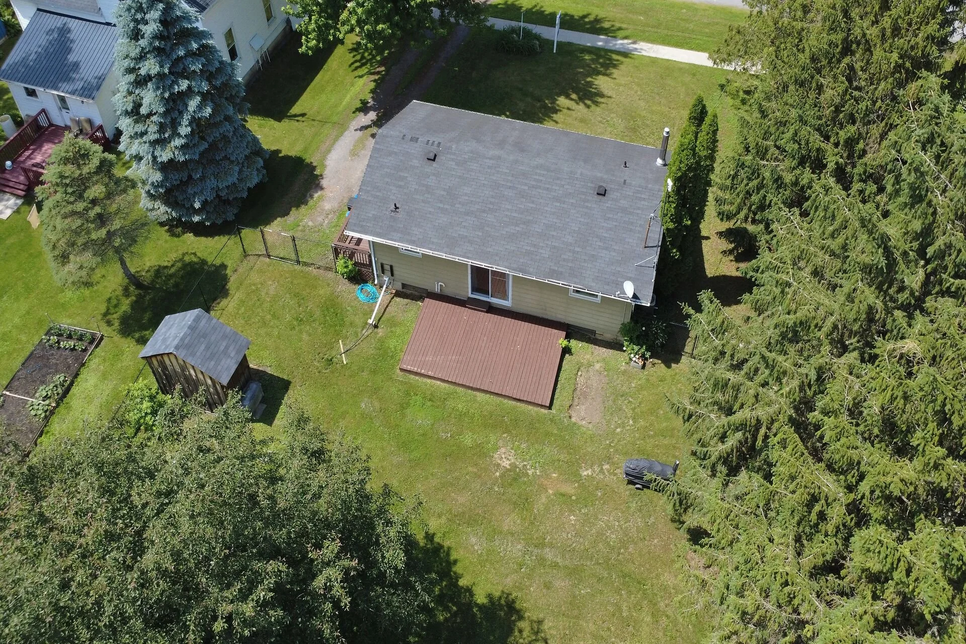 virtual-tour-364536-70.jpg