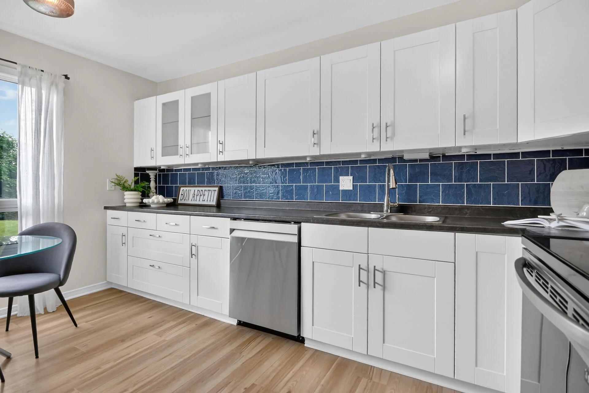 virtual-tour-364610-16.jpg