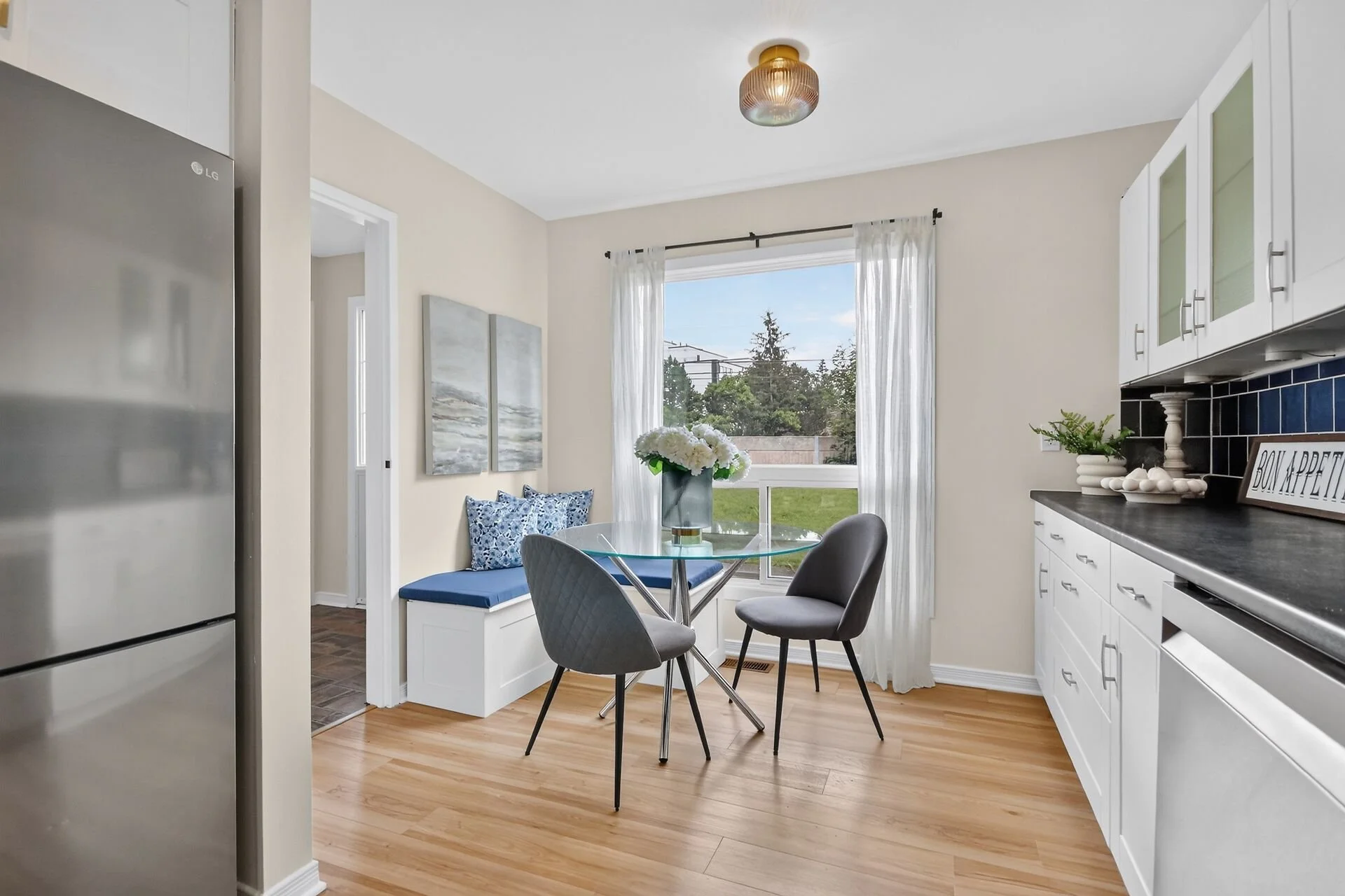 virtual-tour-364610-20.jpg