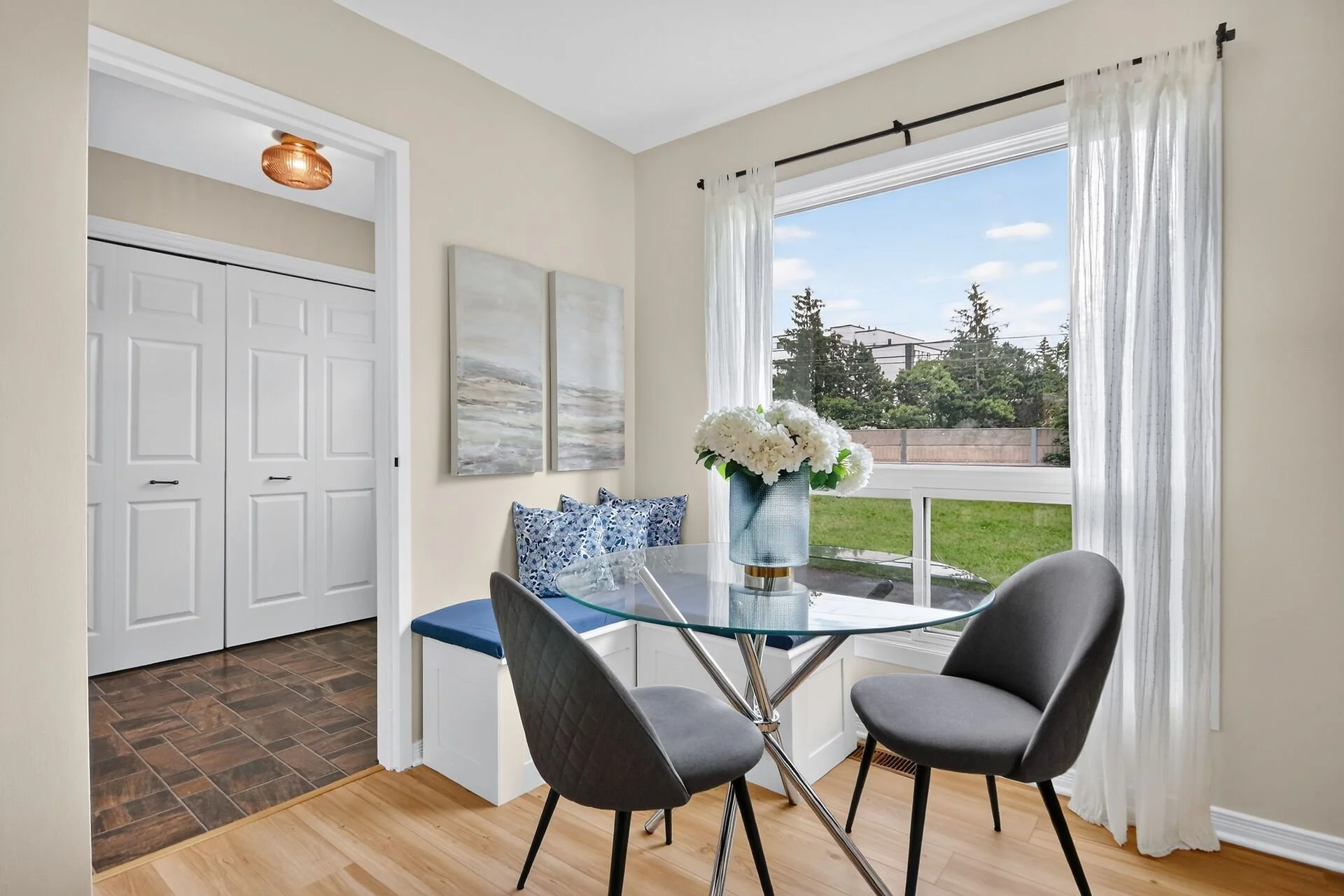 virtual-tour-364610-22.jpg