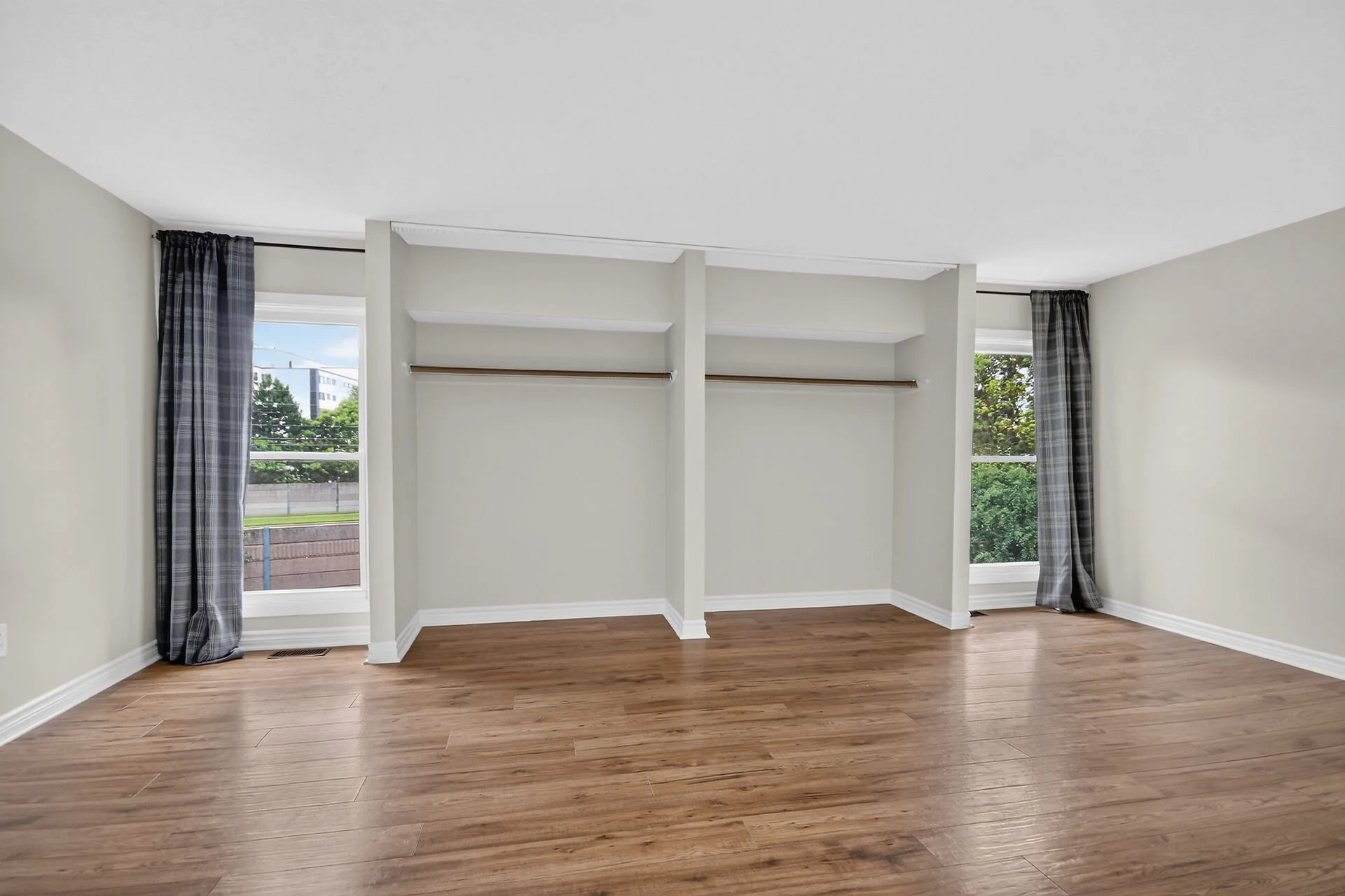 virtual-tour-364610-27.jpg