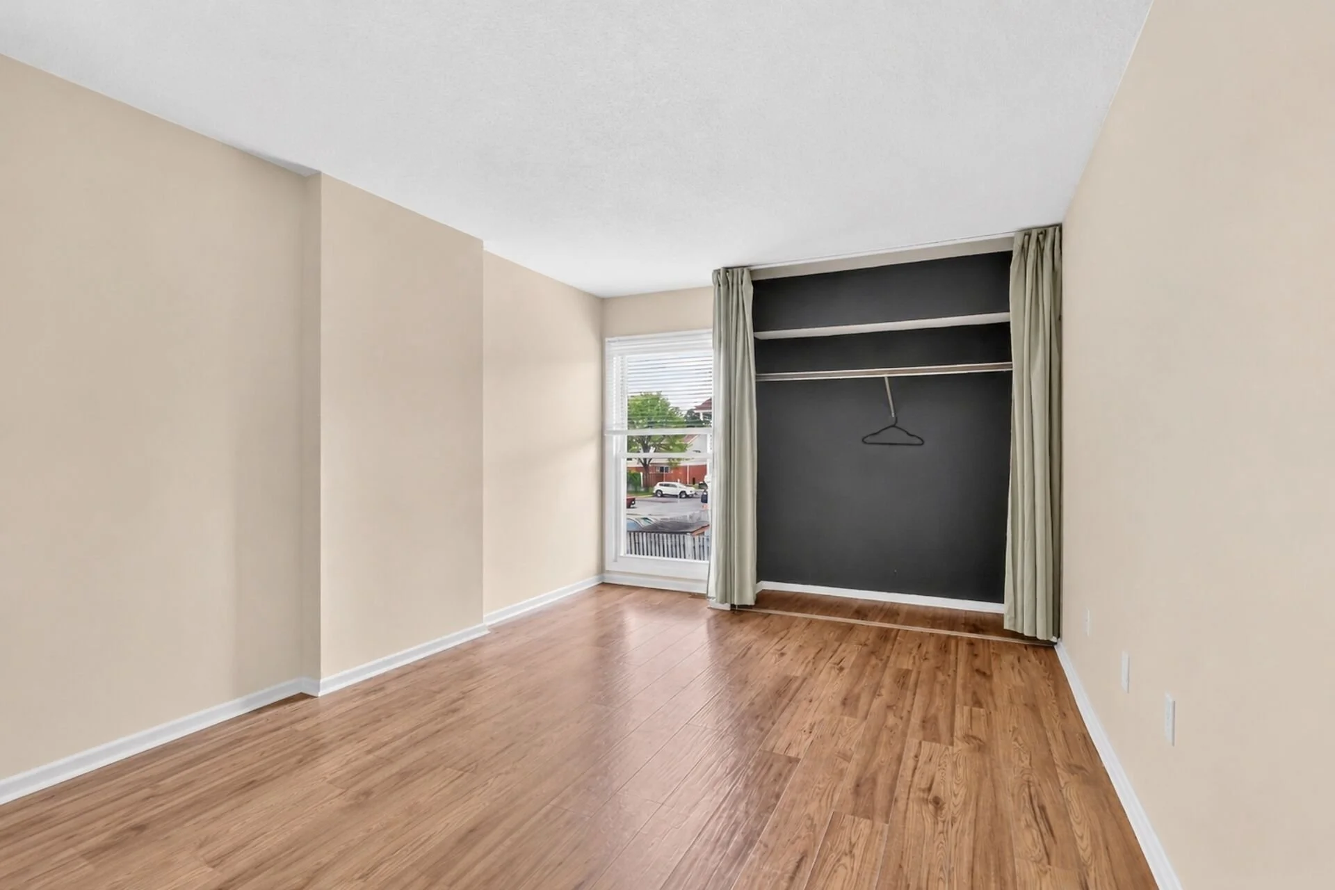virtual-tour-364610-34.jpg