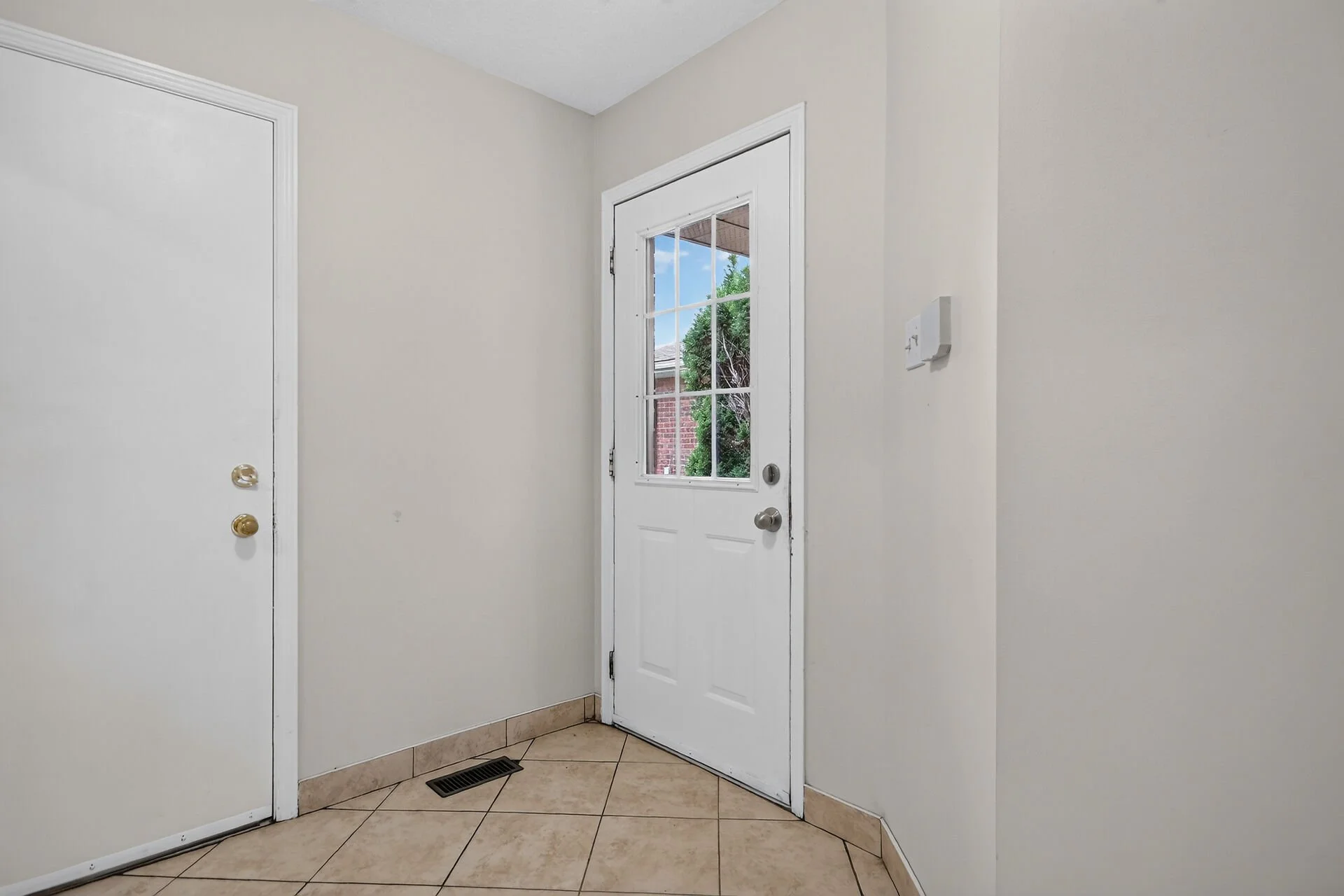virtual-tour-364868-06.jpg