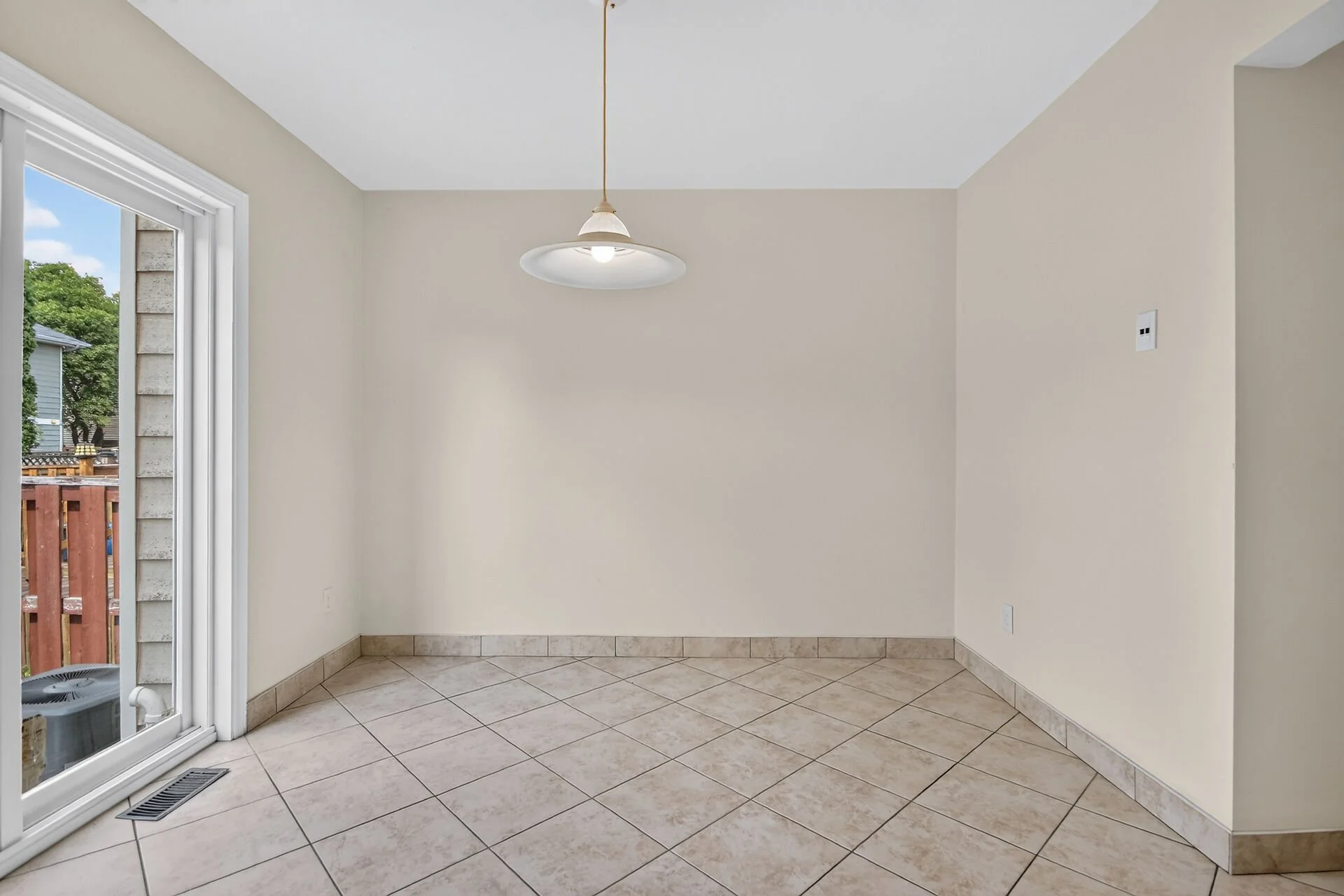 virtual-tour-364868-24.jpg