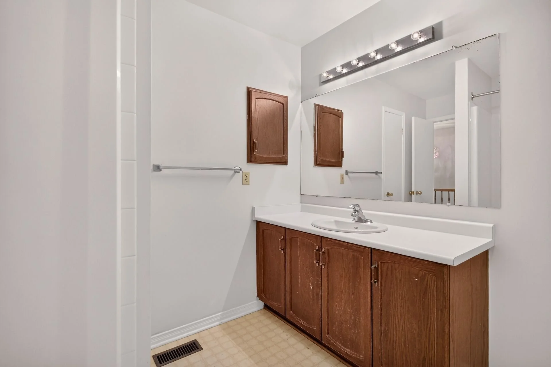 virtual-tour-364868-39.jpg