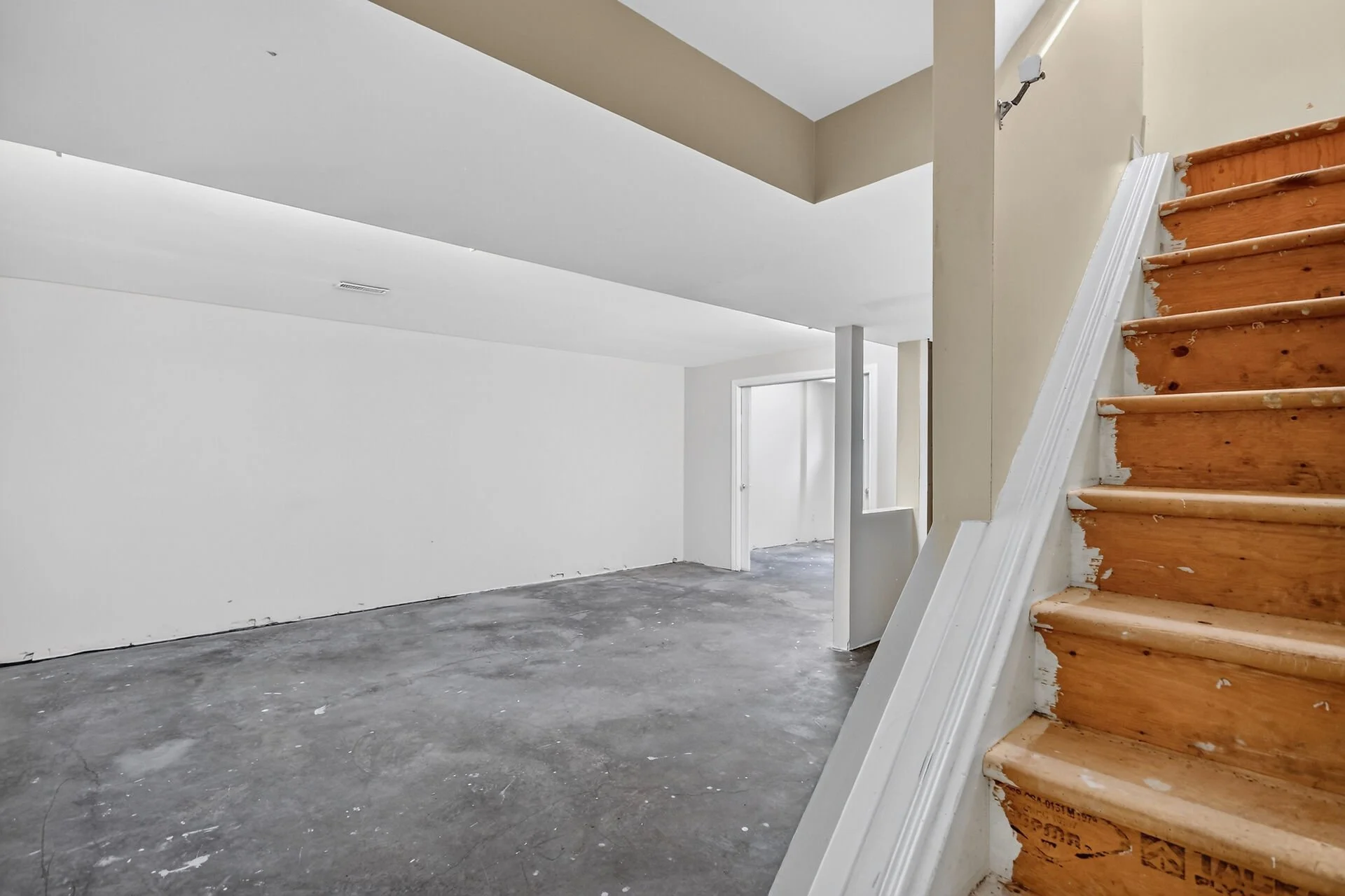 virtual-tour-364868-43.jpg