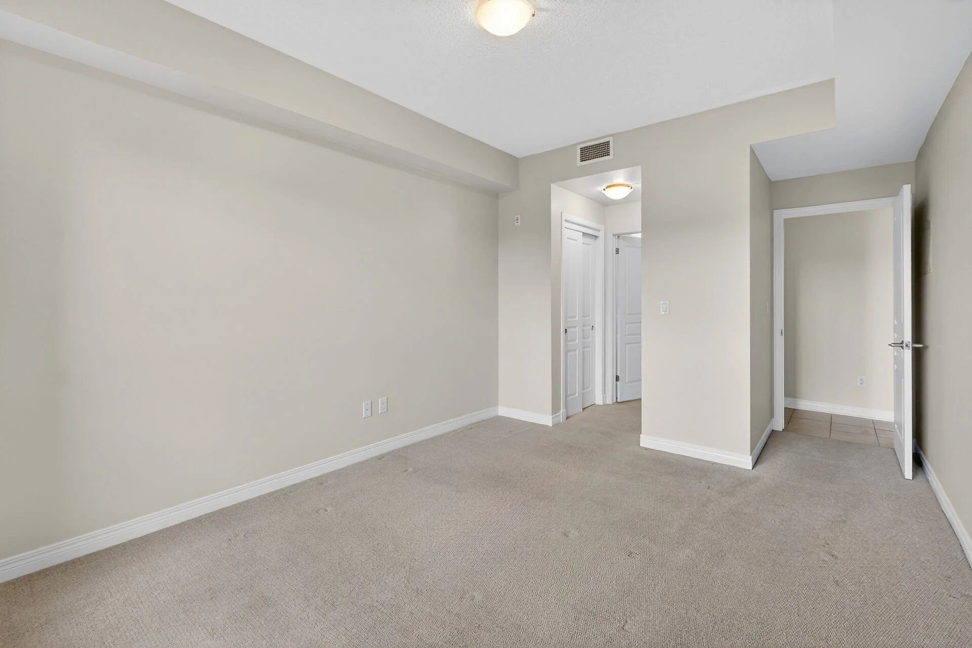 virtual-tour-363671-41.jpg