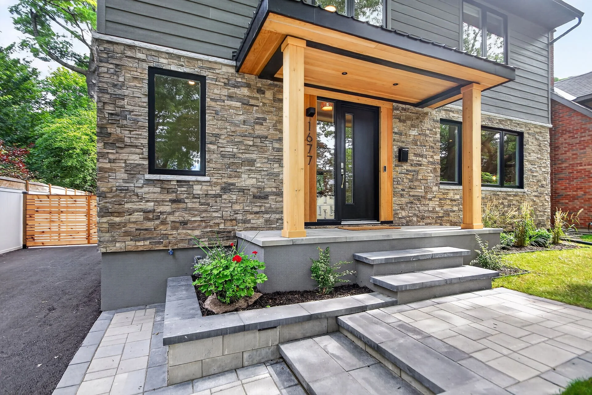 virtual-tour-365505-10.jpg