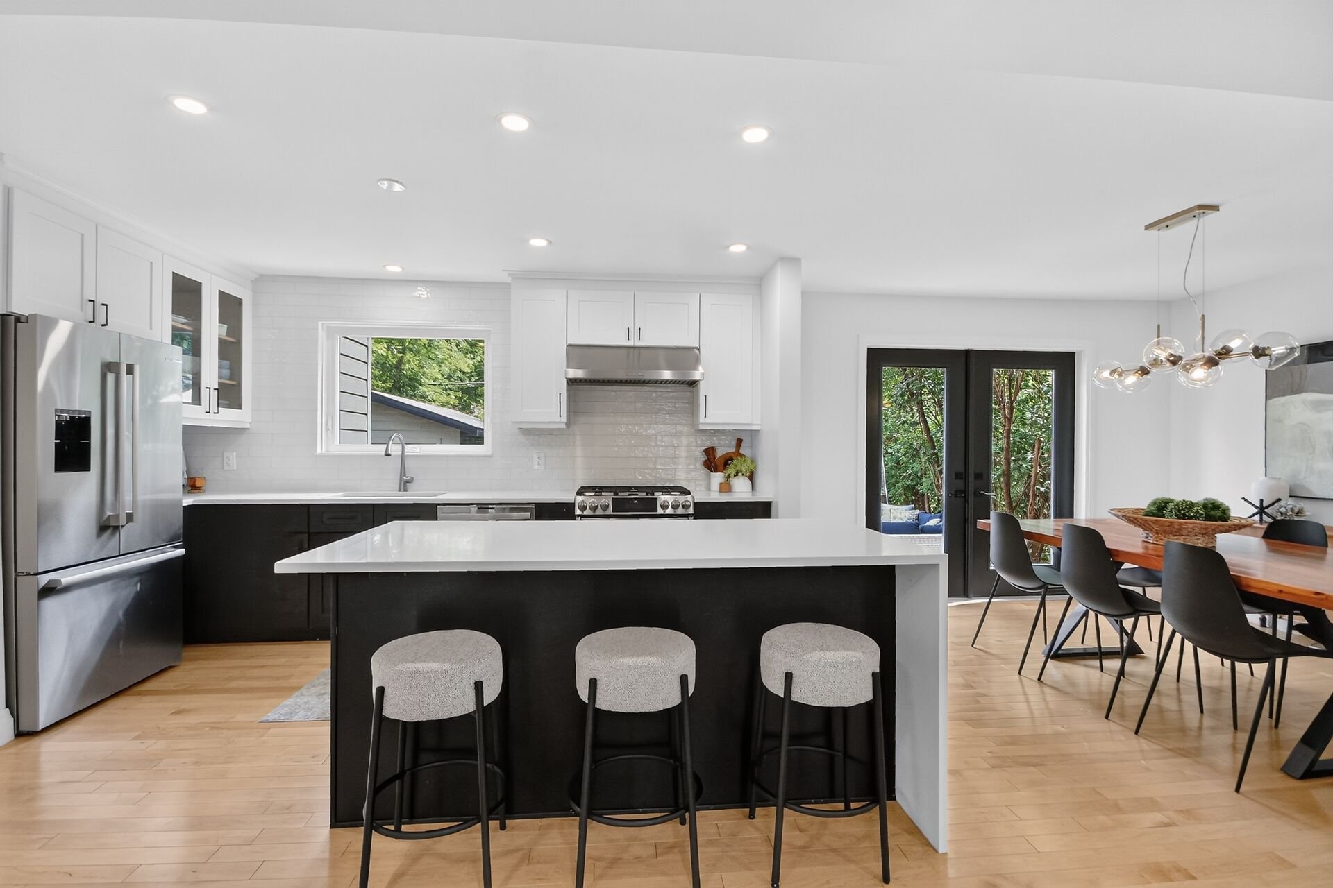 virtual-tour-365505-31.jpg