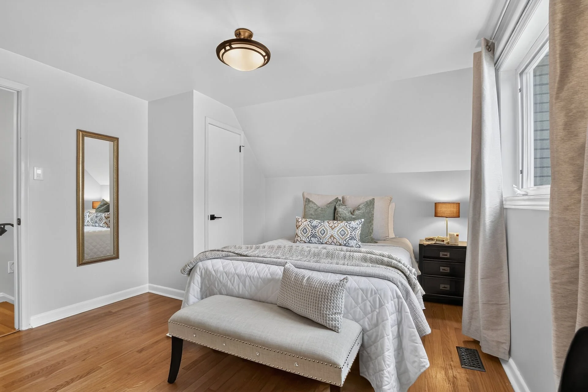 virtual-tour-365962-31.jpg