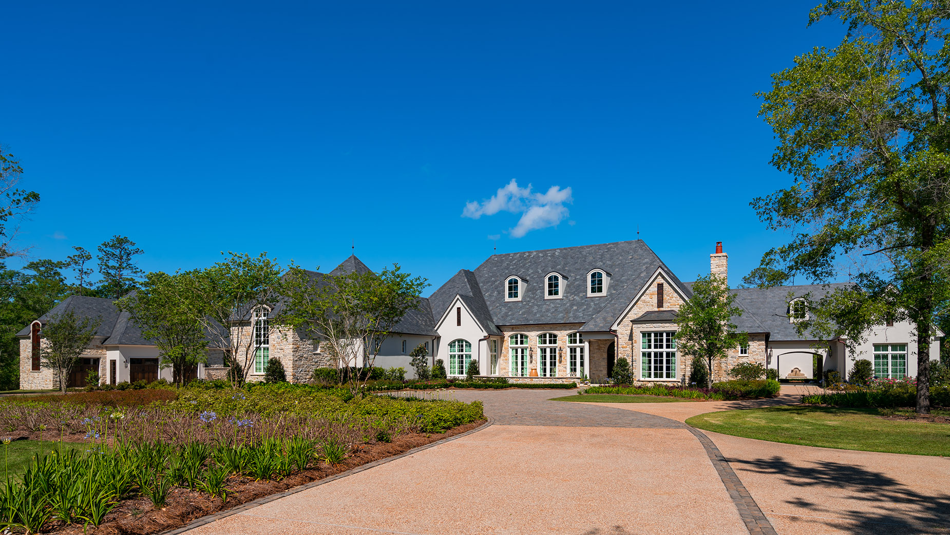 Elberta Estate-2017 - Low Res - 01.jpg