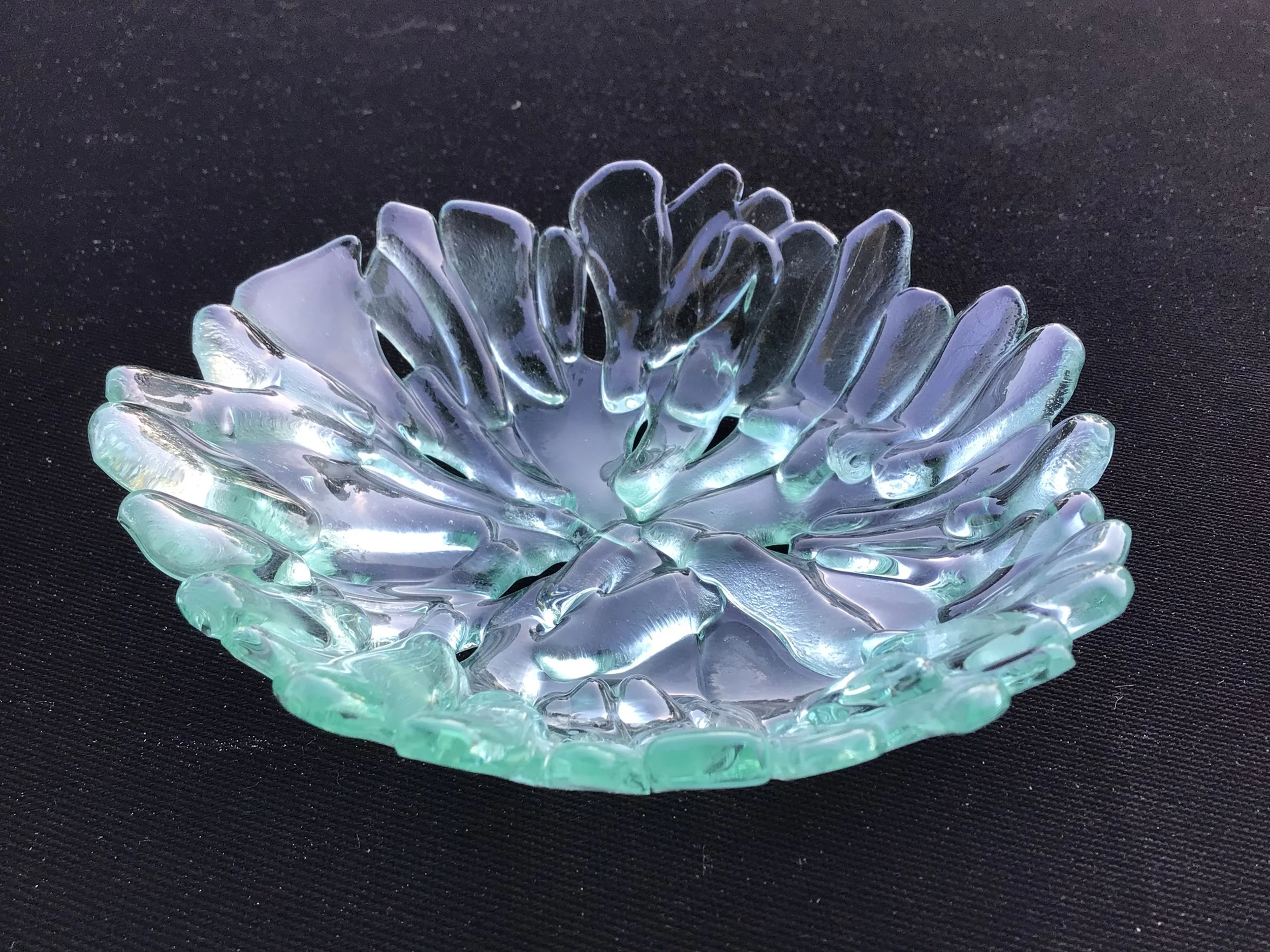 Light green recycled bottle glass bowl