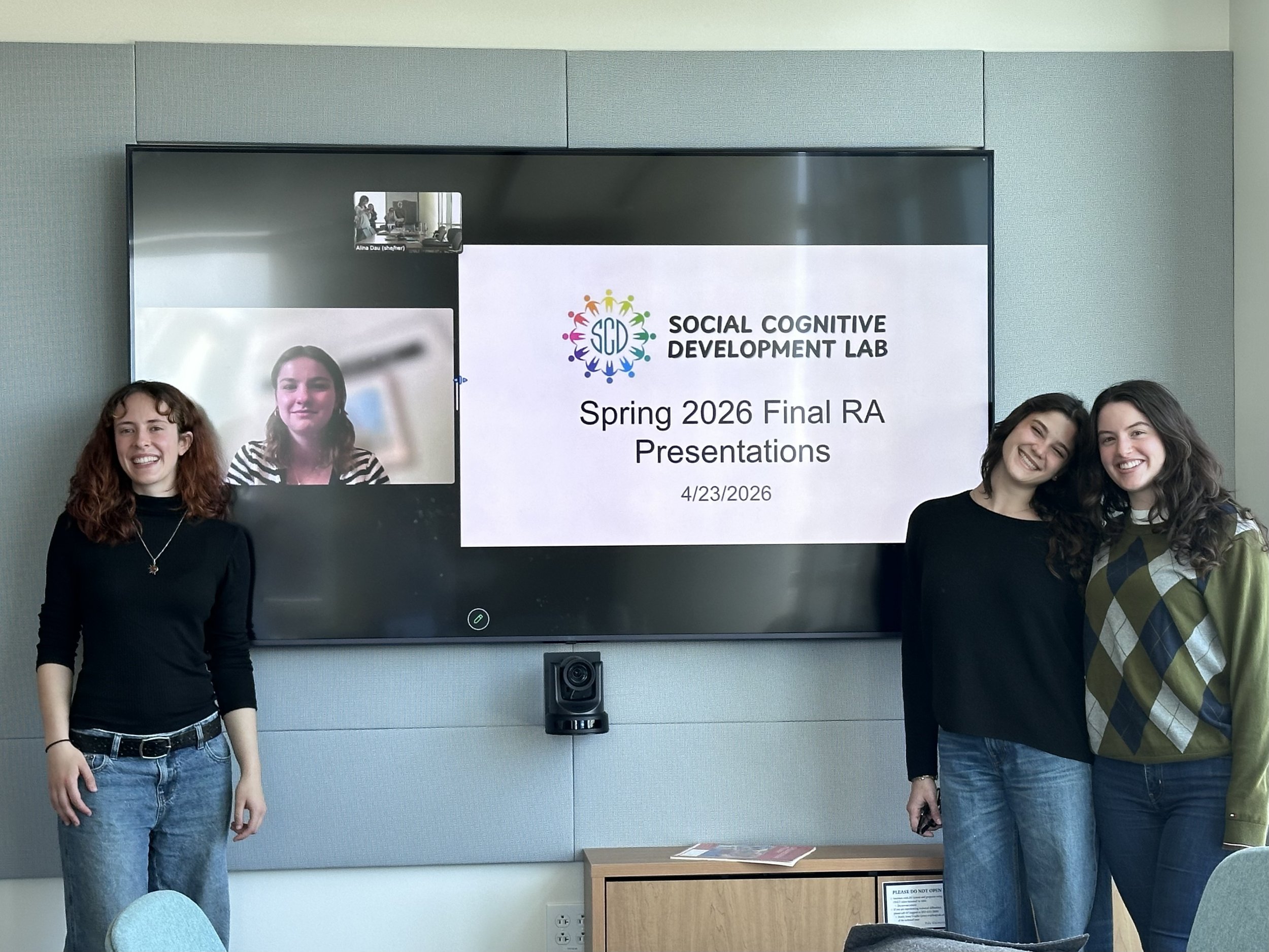 4/23/26: Last lab meeting of the 2025-2026 school year! Our placement interns and thesis students, Lara, Virginia, Morgan, and Abby, gave wonderful presentations showcasing all of their hard work this year! 