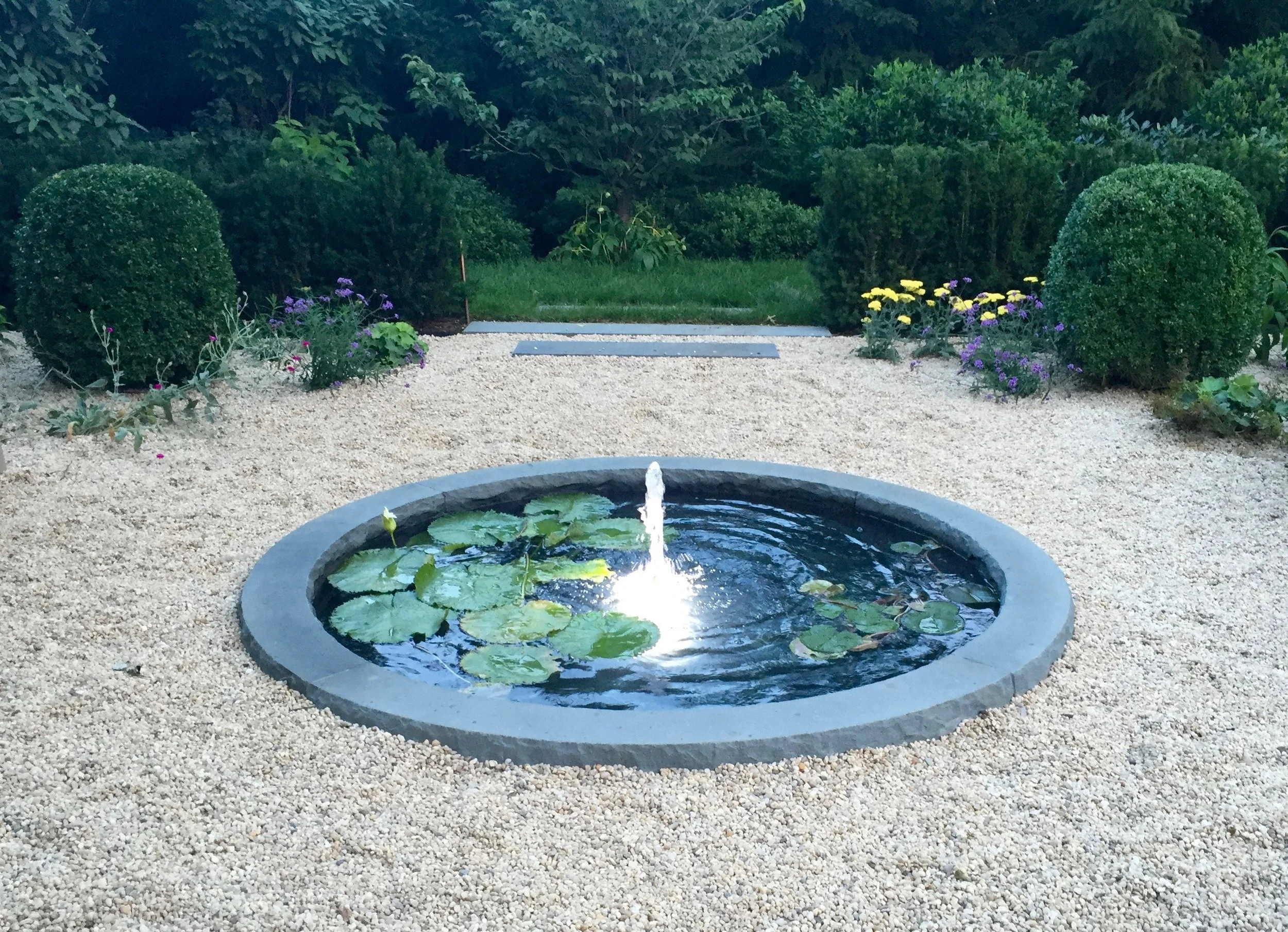 rosaliasanni.com-artistsgarden 1.jpg