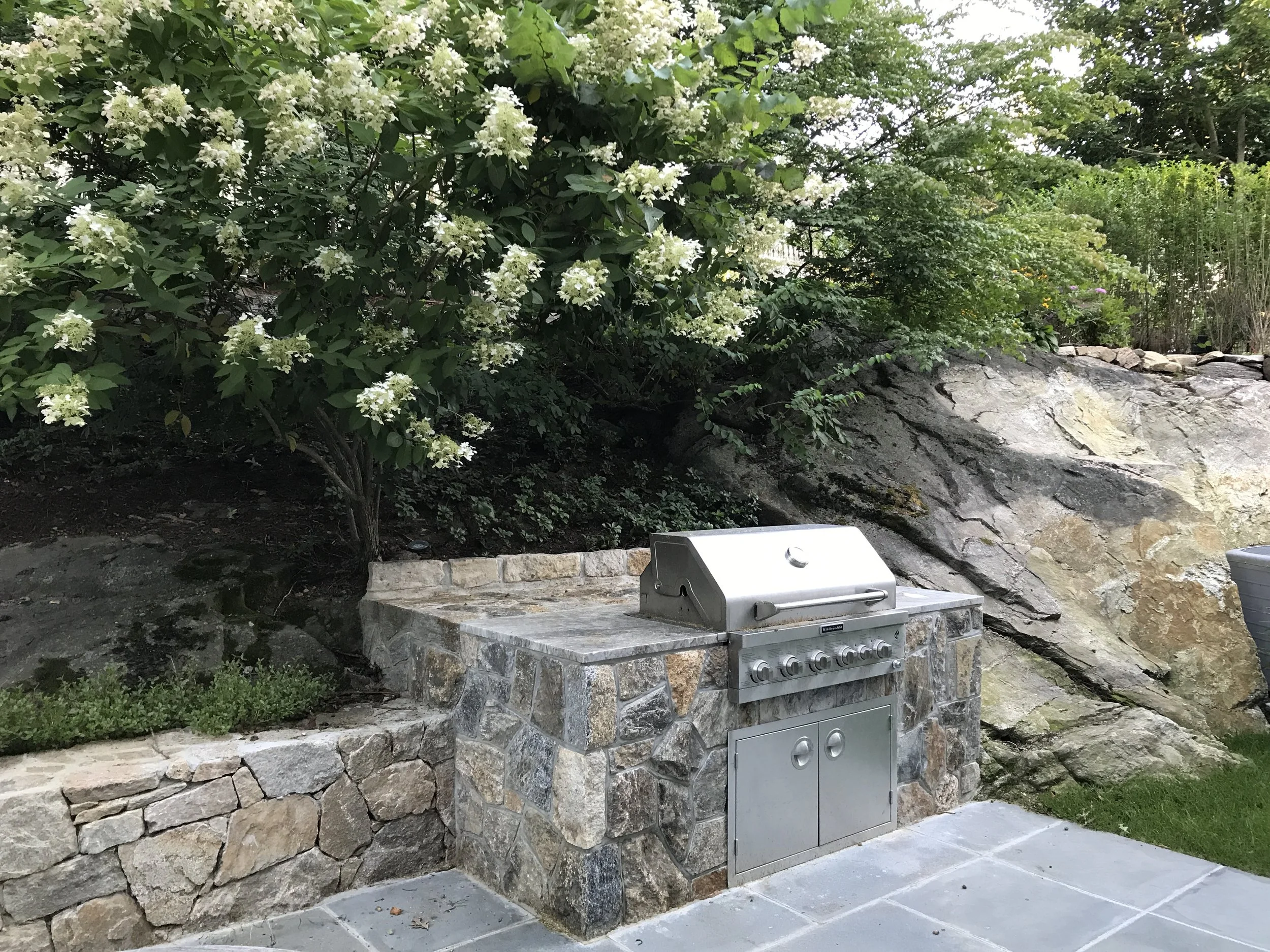 rosaliasanni.com-outdoor living 11 .jpg