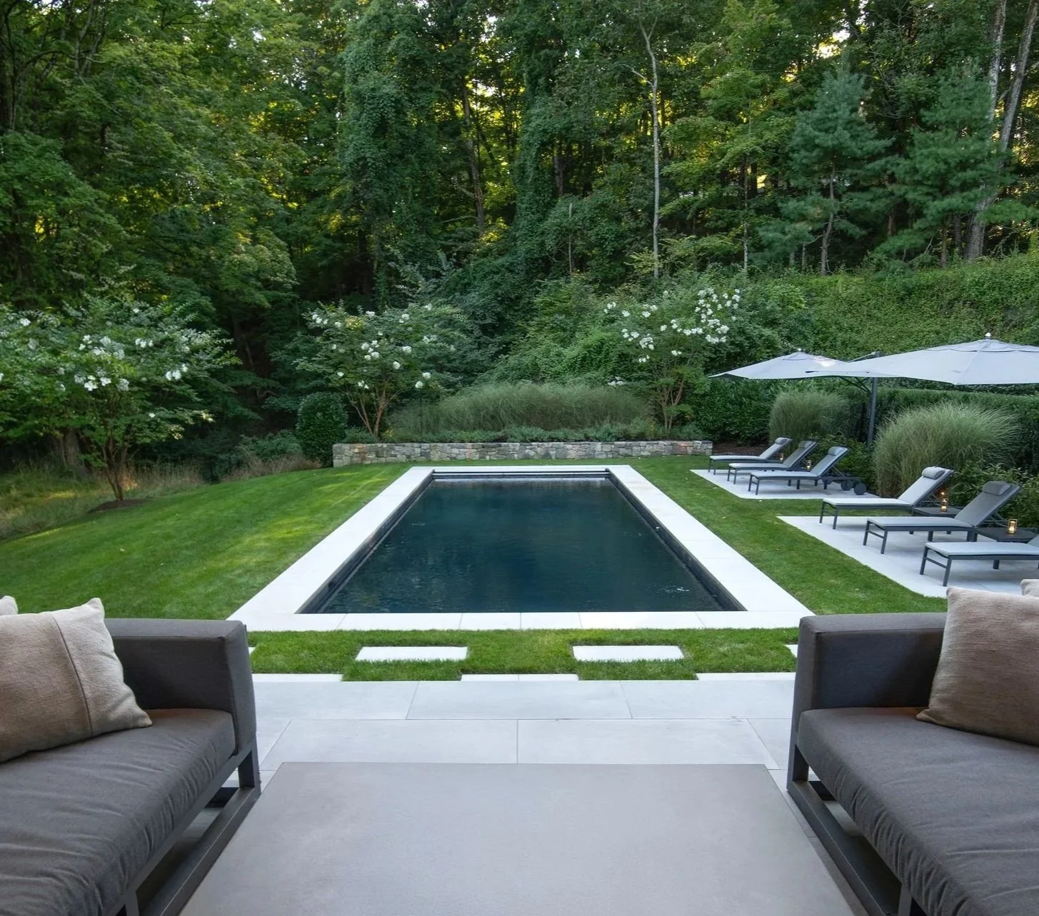 River Edge ©Rosalia Sanni Design