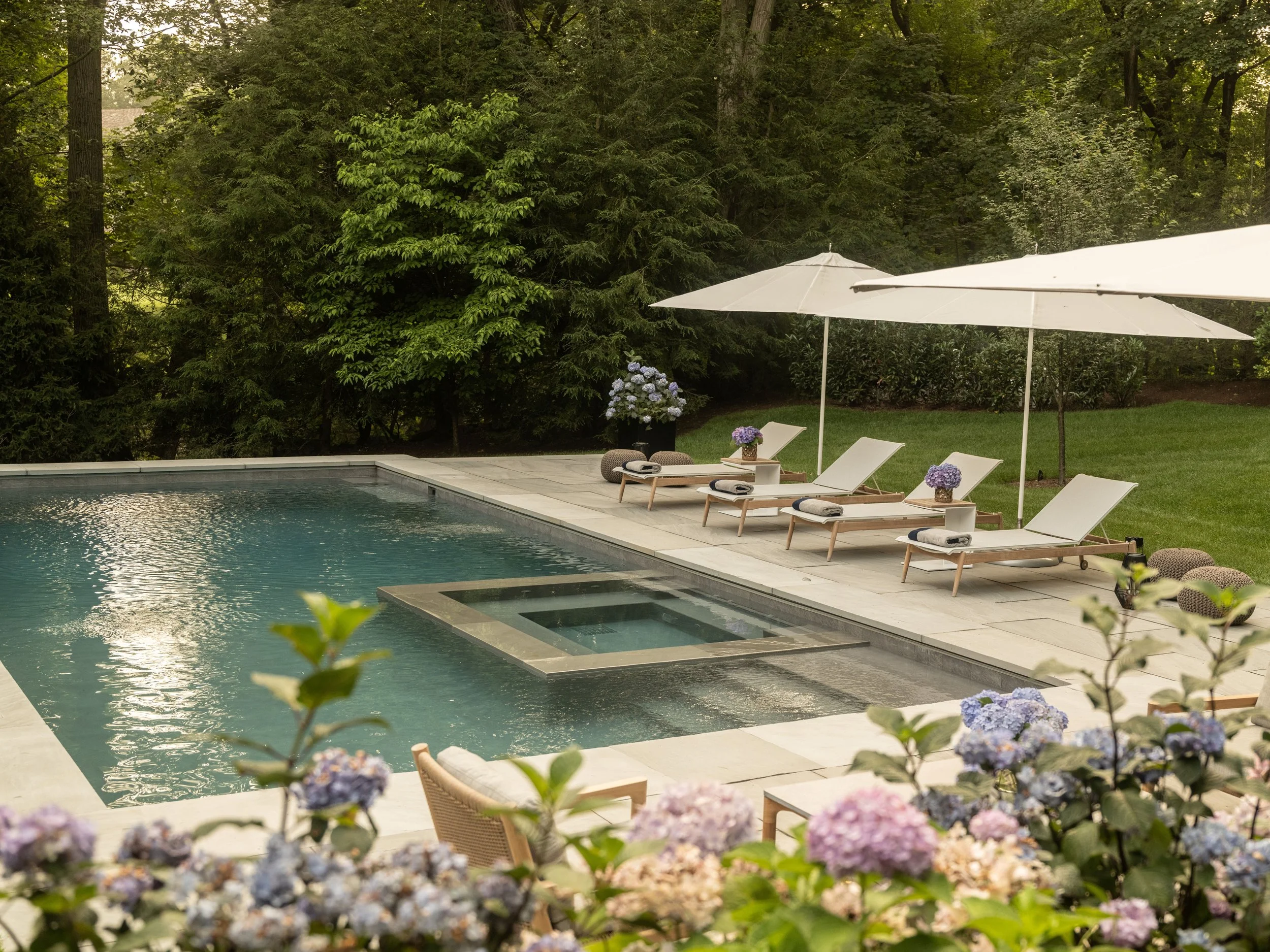 rosaliasanni.com 03-RSD_Modern_Brookside_Sanctuary_lDAs_085.jpg