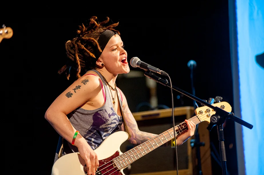 EMA_s_2014-190.jpg