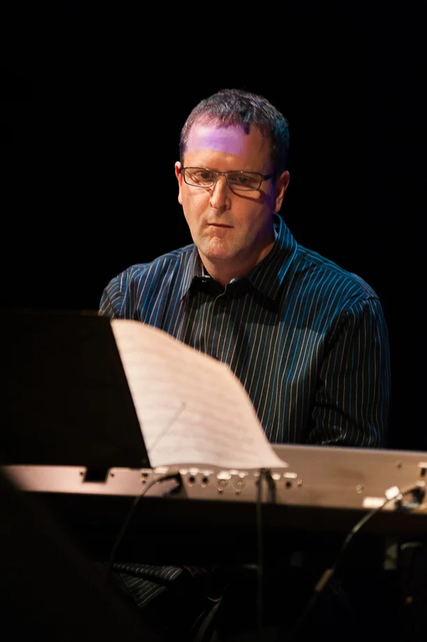 EMA_s_2014-160-2.jpg