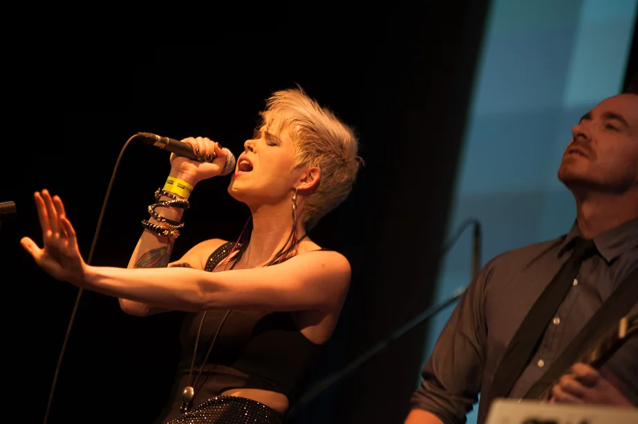 EMA_s_2014-132-2.jpg