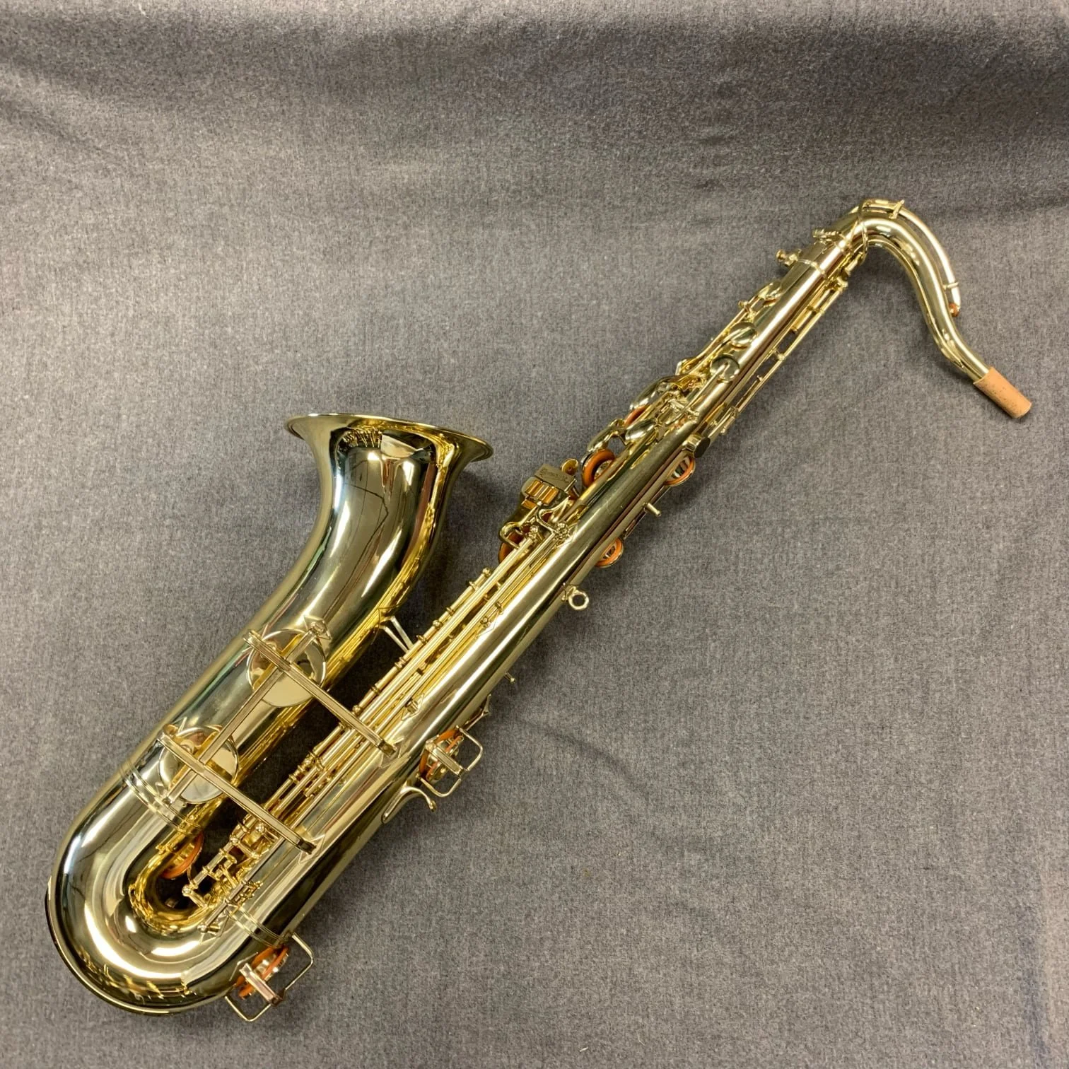 195051 BUESCHER TENOR SAX MODEL 156 — Alder Creek Music