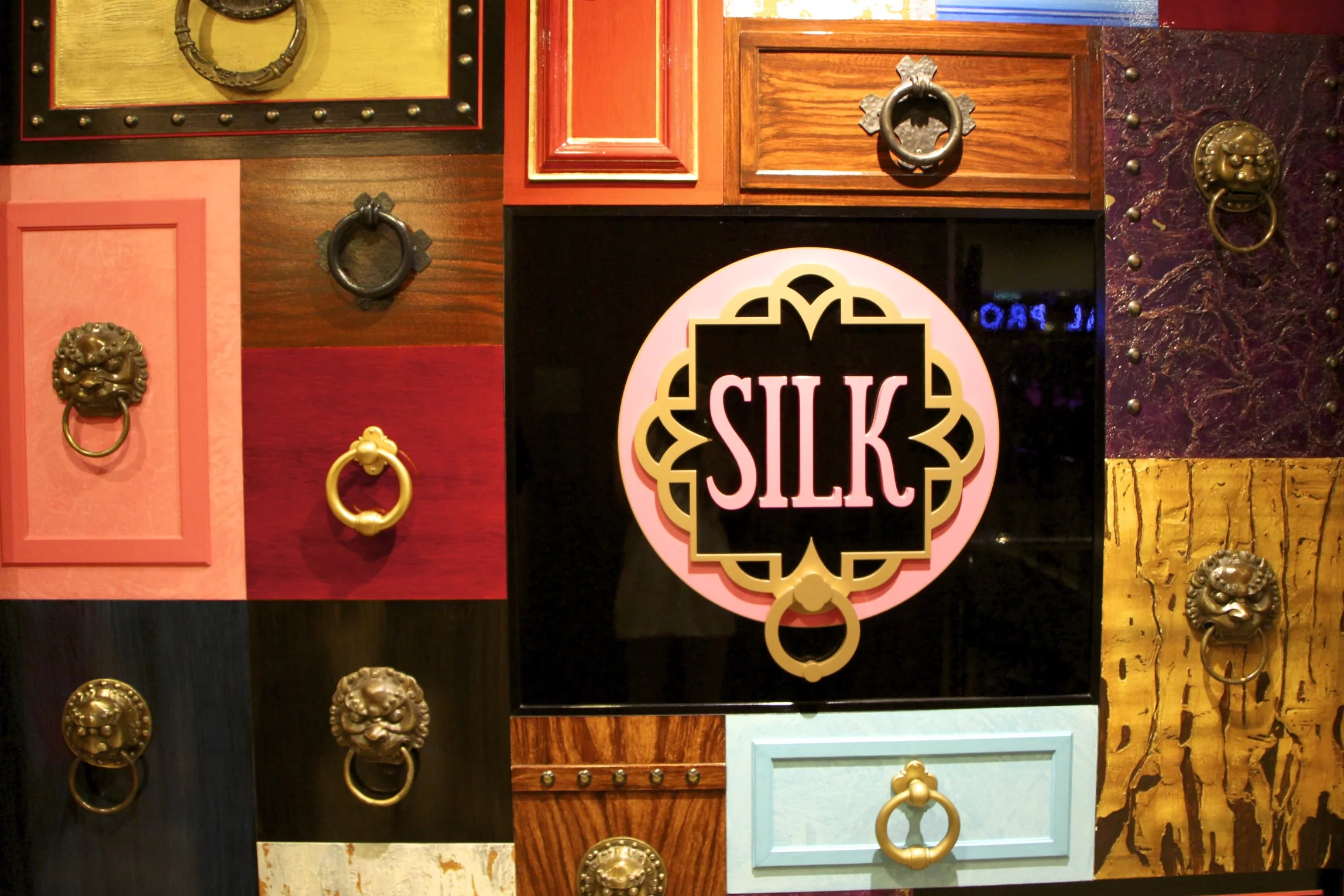Silk Dining Room