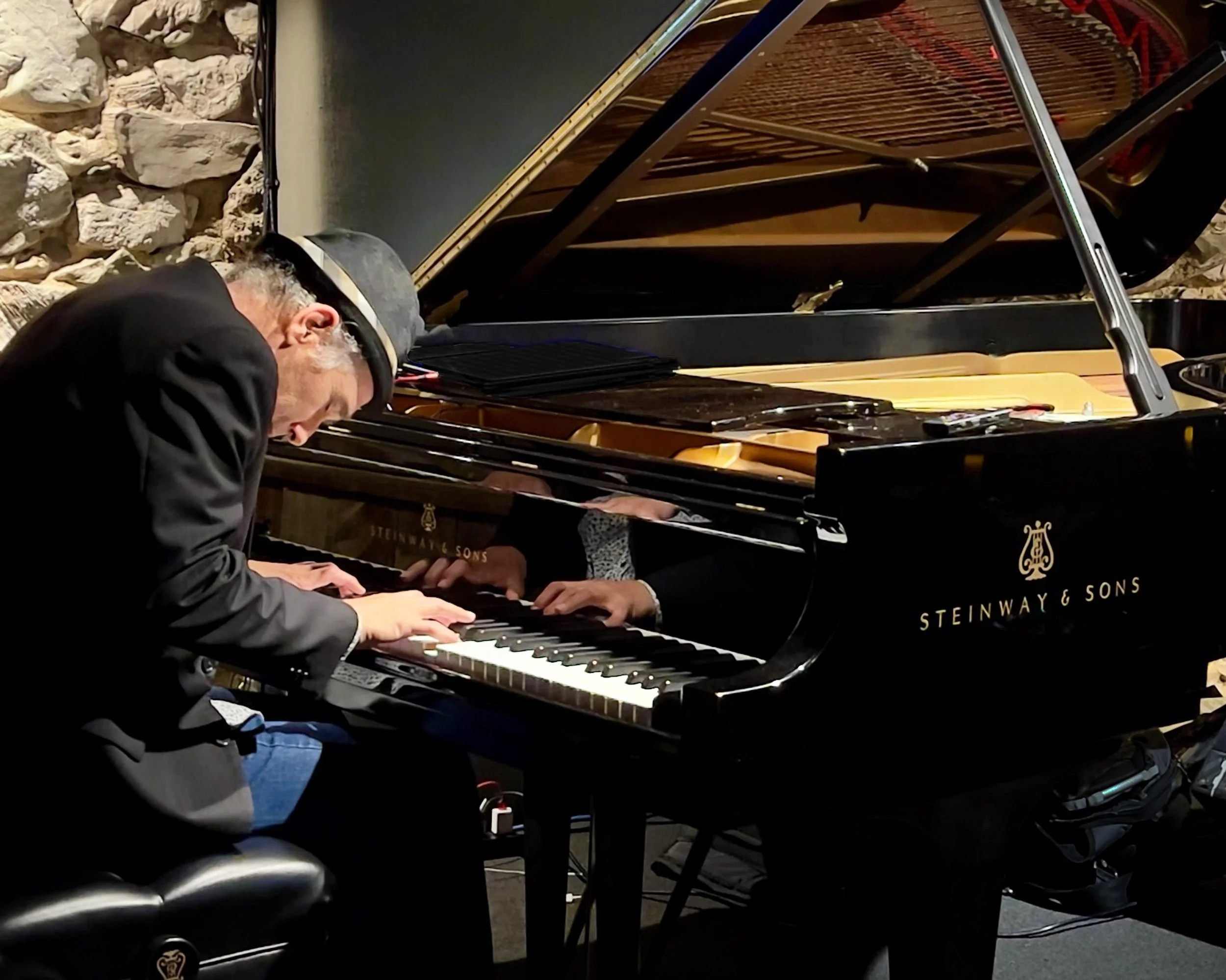 gk at steinway cropped.jpg