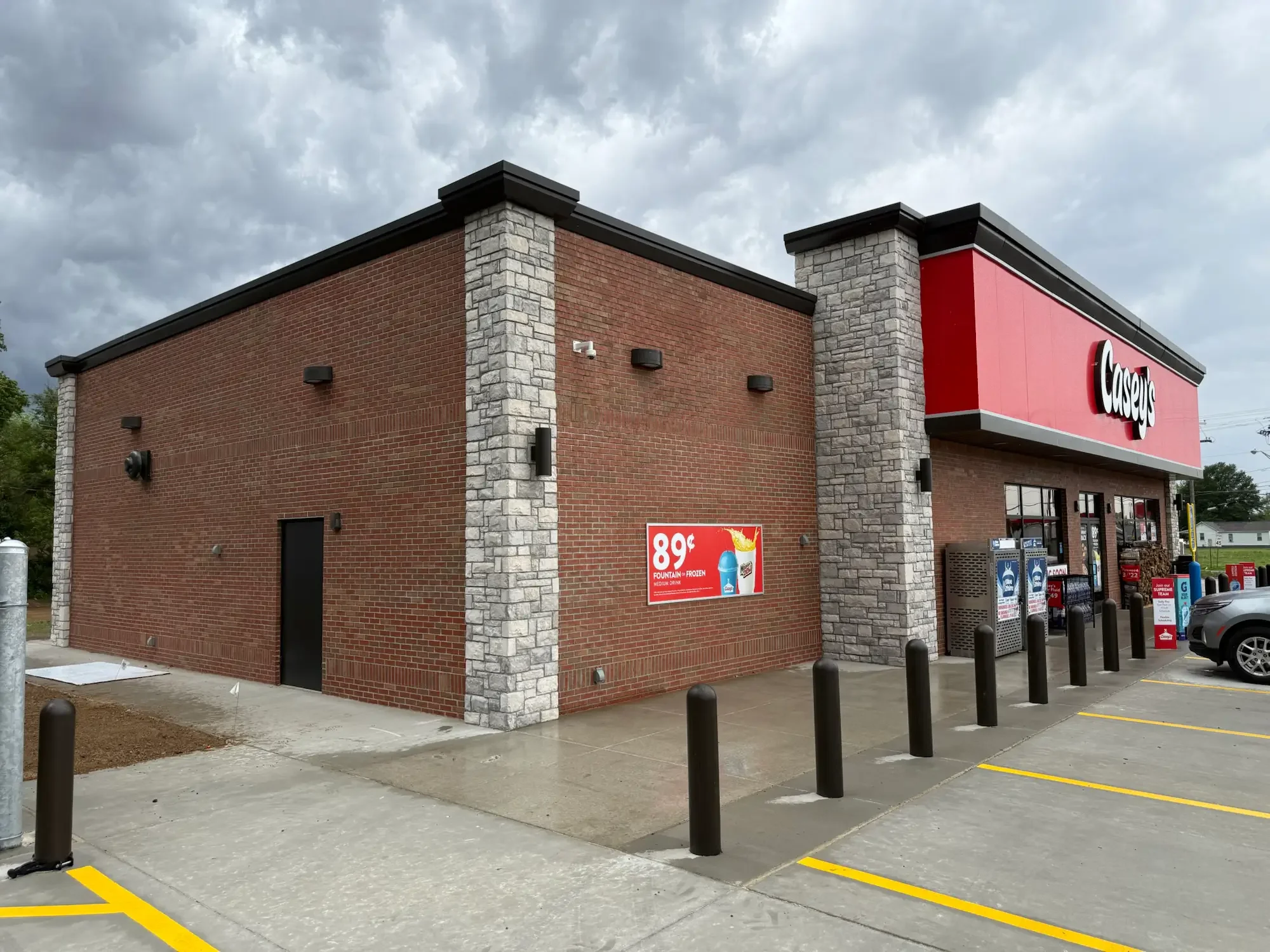 Caseys Miner MO Exterior 1.webp