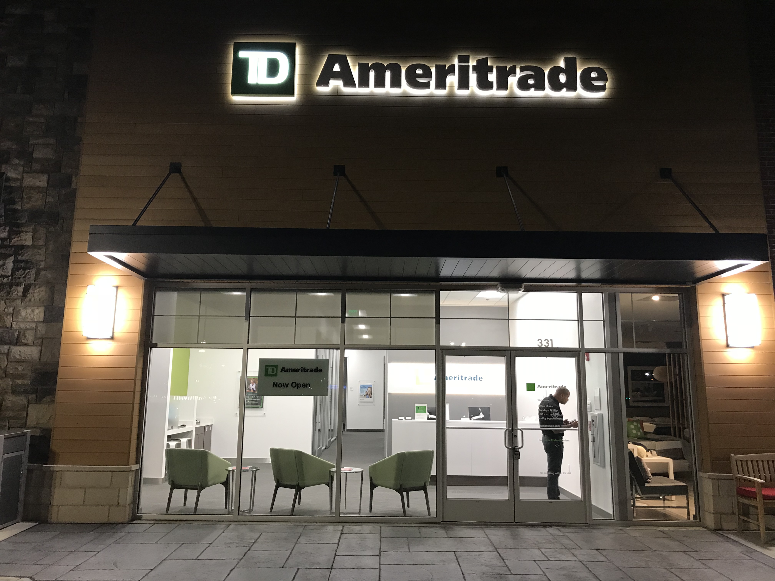 TD Ameritrade NJ Storefront.png