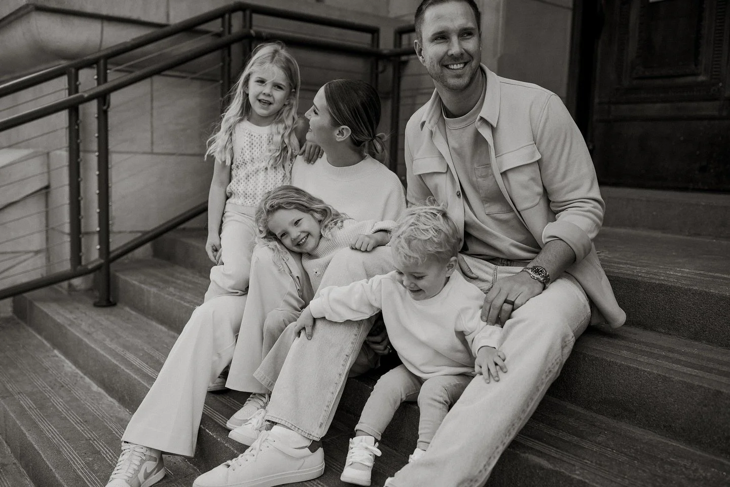 Location is such an important part of your session, but to be honest, it doesn&rsquo;t matter if it&rsquo;s a city street or your living room floor. The magic of motherhood is how your children always seem to find their place right beside you, leanin