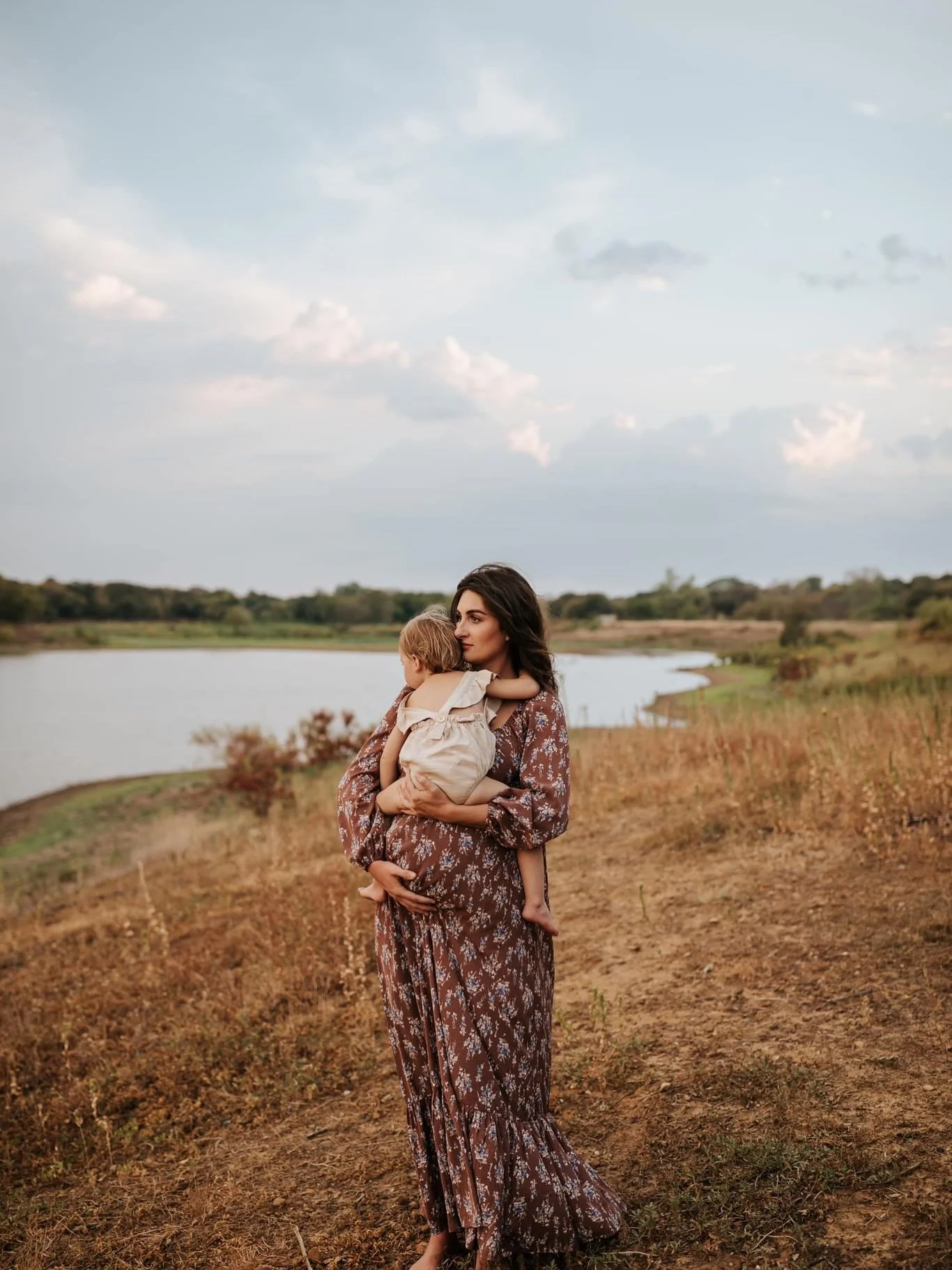 I&rsquo;ve been thinking a lot about how quickly this season moves.
The way their hand still fits in yours.
The way they reach for you without thinking.
The way you&rsquo;re in it, every day, but so rarely in the frame.
With Mother&rsquo;s Day coming