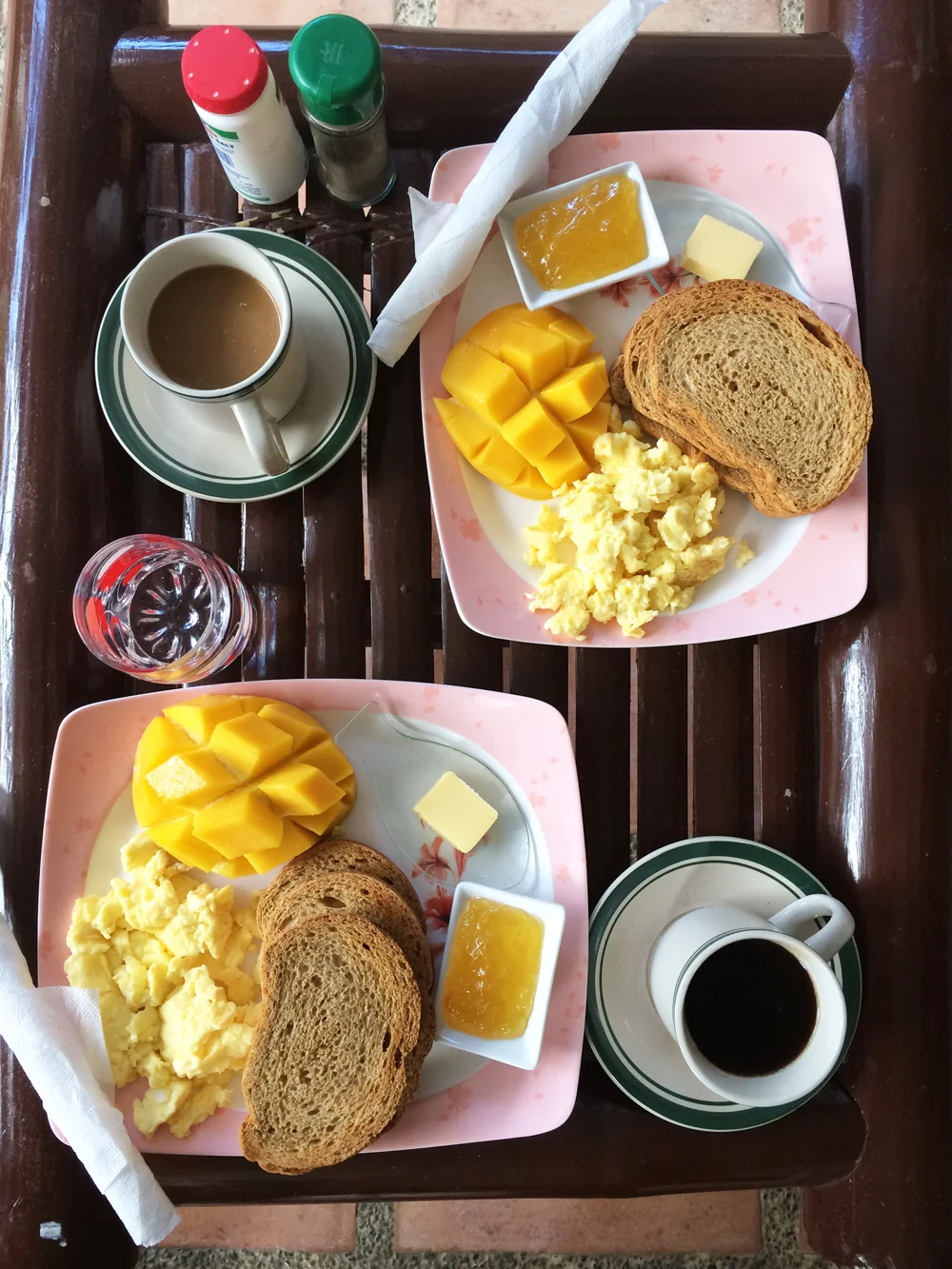 Breakfast at Greenyard Inn