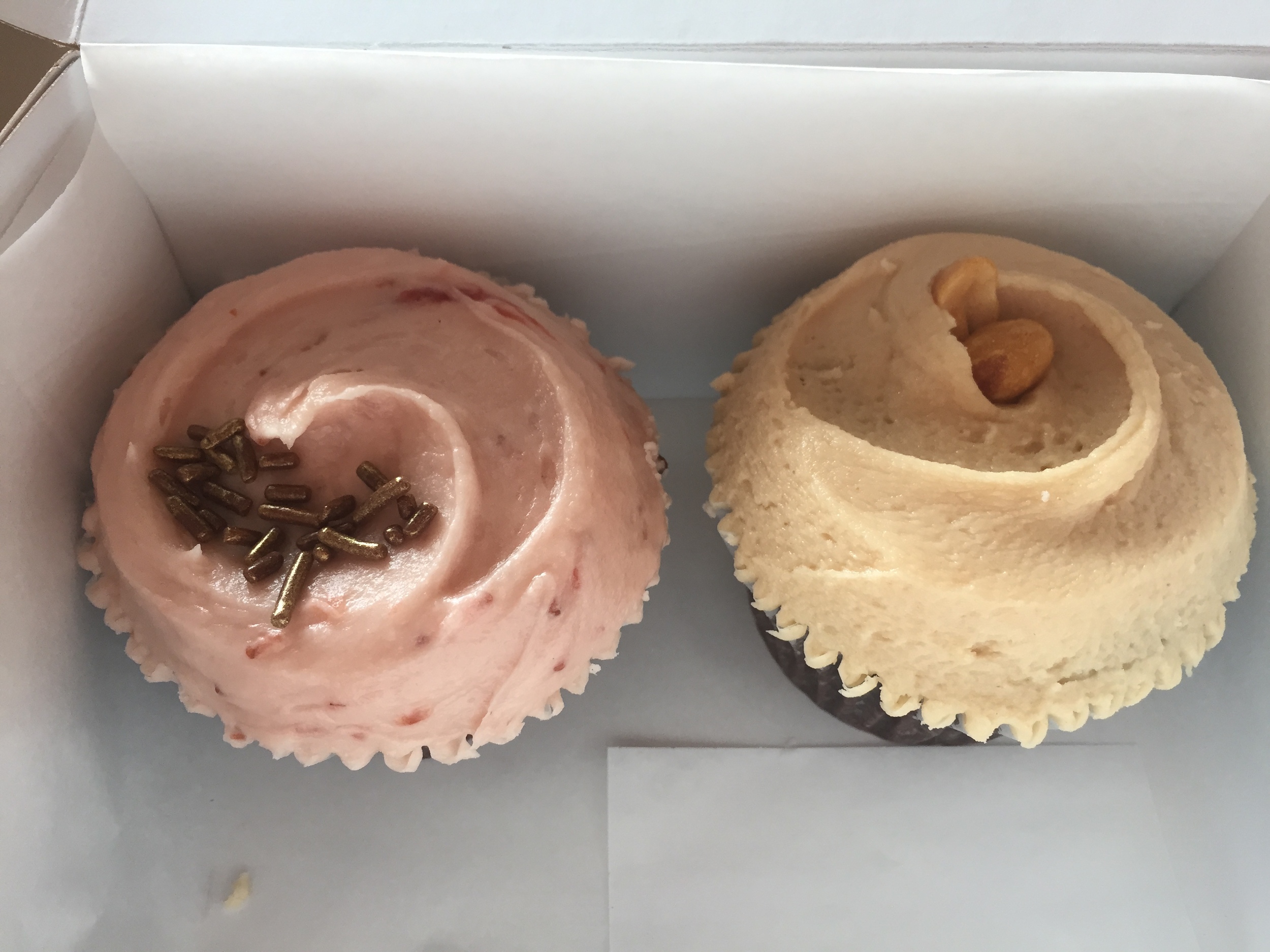 These were both really good. I'm normally not really a frosting person, but I LOVED the frosting on both. I also tried the carrot a different time, and that was probably my favorite of all three, although the Chocolate Peanut Butter definitely came in a close second. 
