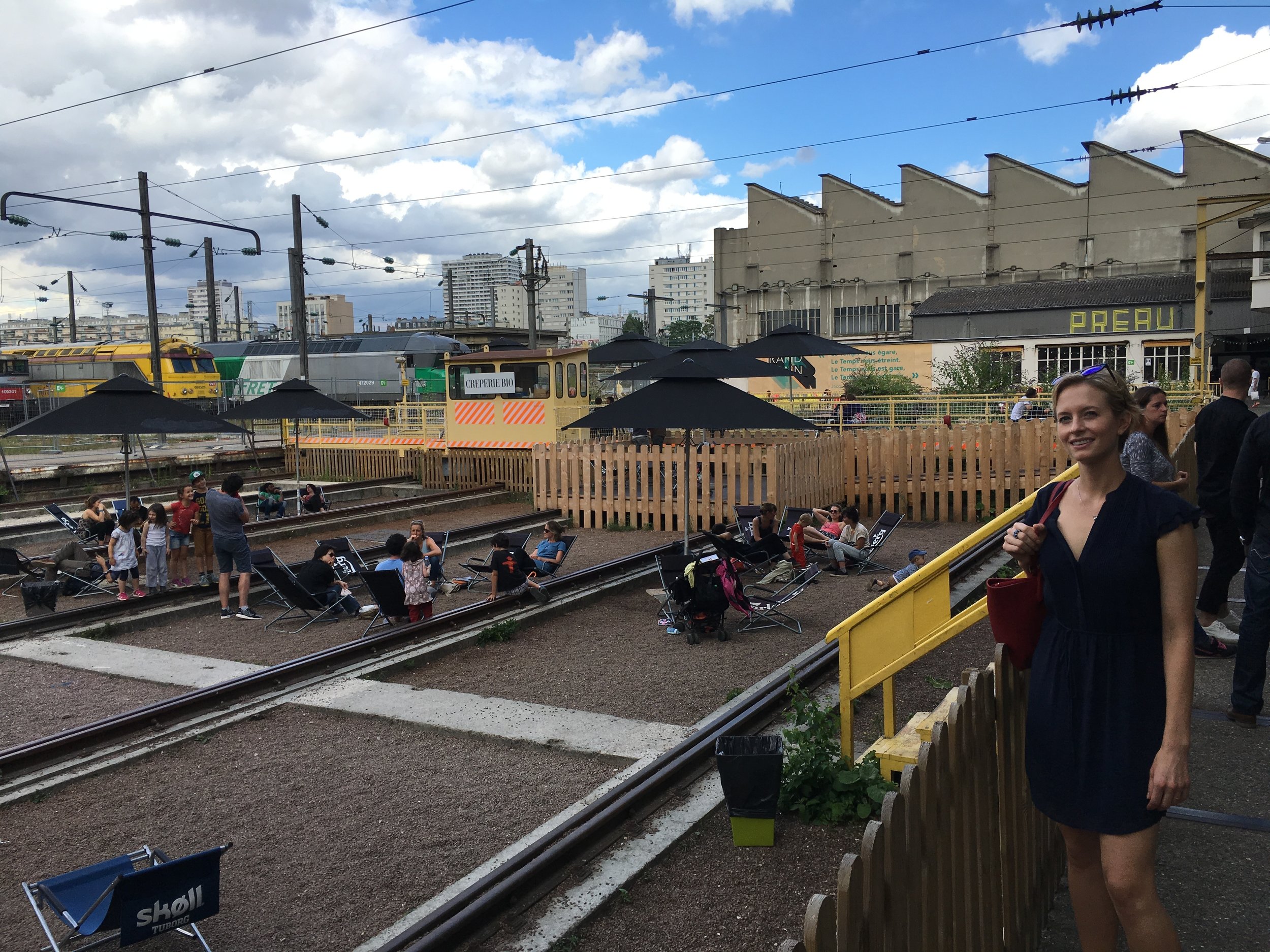 This little area was so cool! It was so nice to see so many people sitting outside enjoying the weather and not being on their phones.