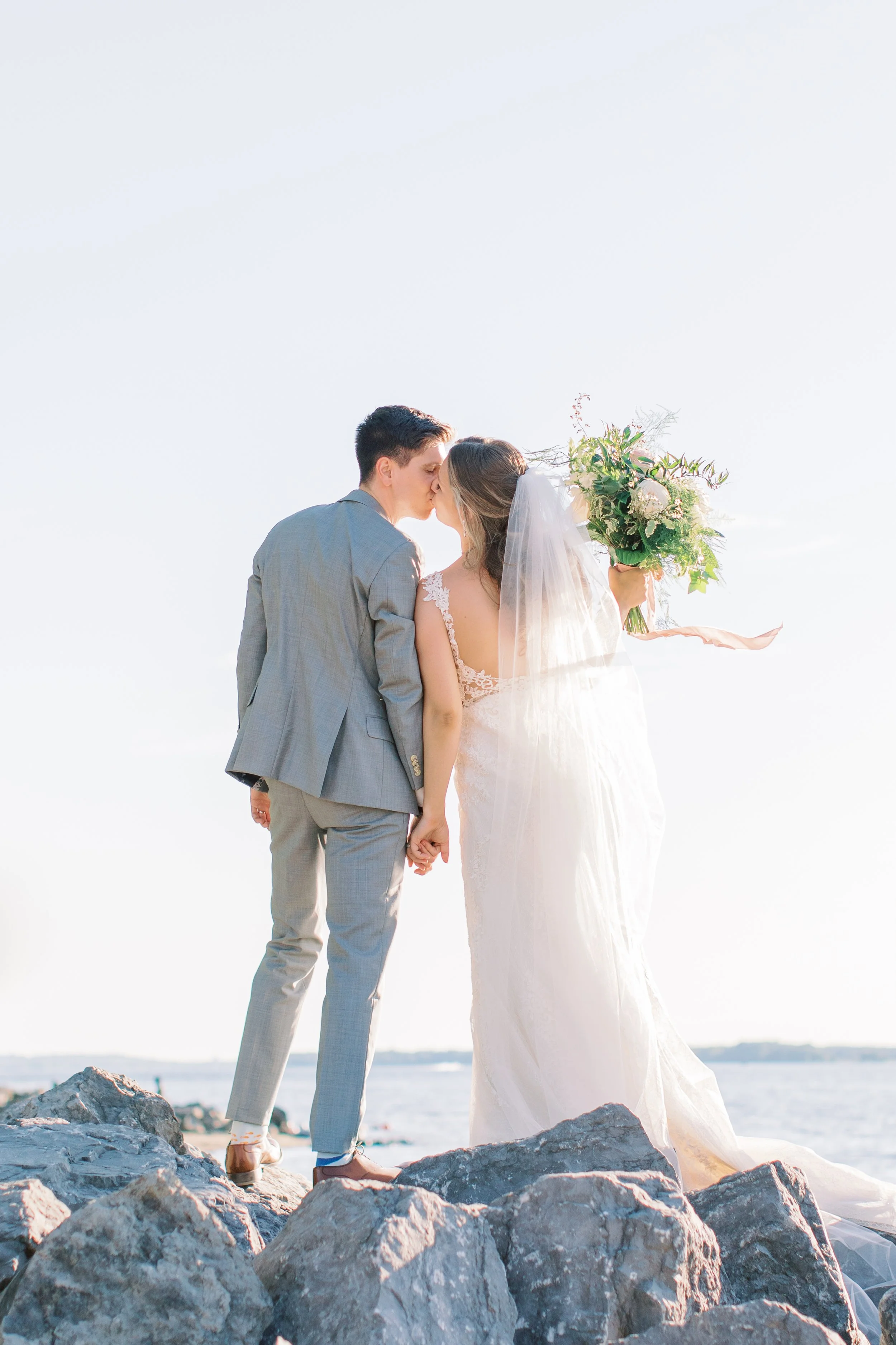 Katherine&Jordon_Sneakpeek-9 (1).jpg
