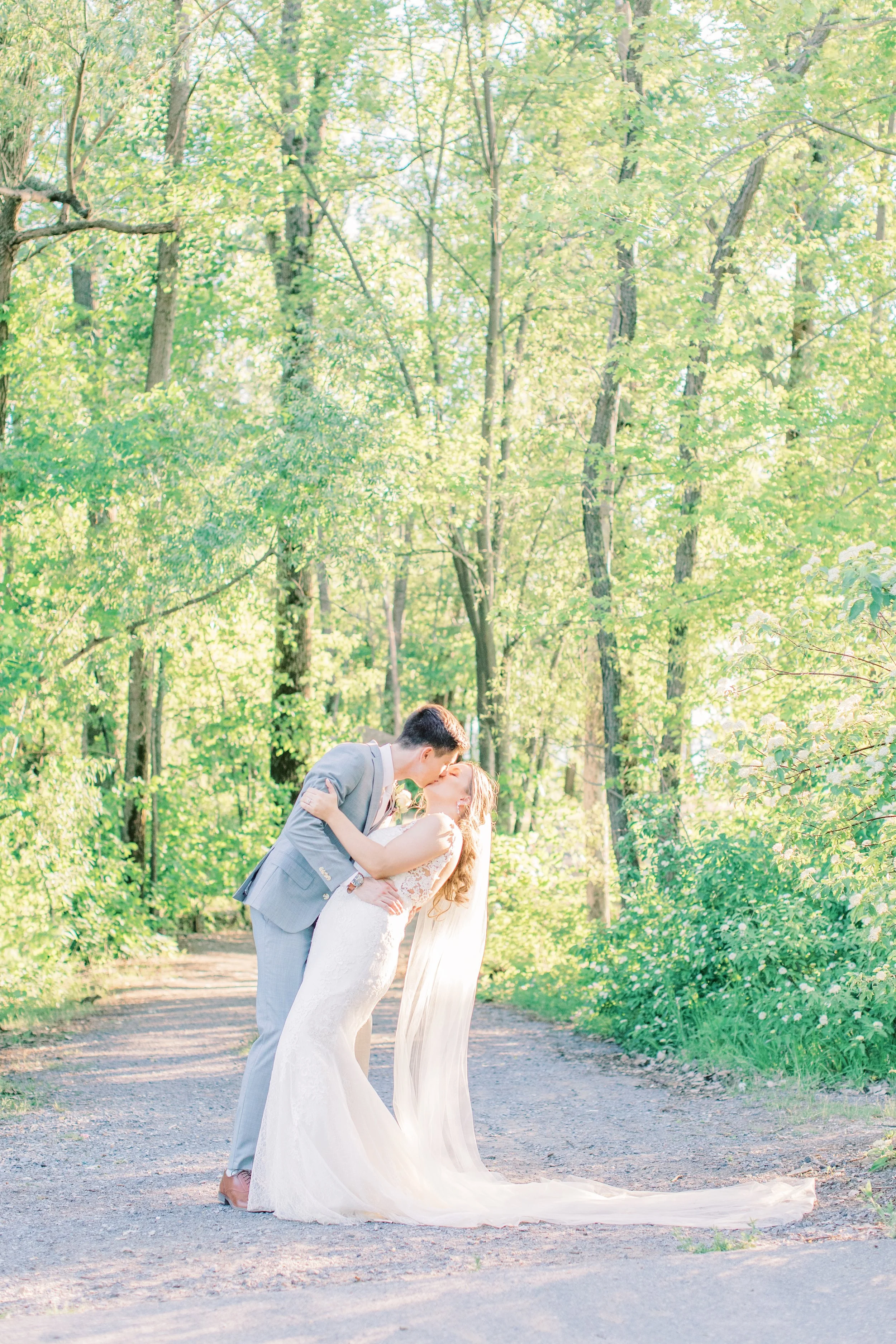 Katherine&Jordon_Sneakpeek-16.jpg