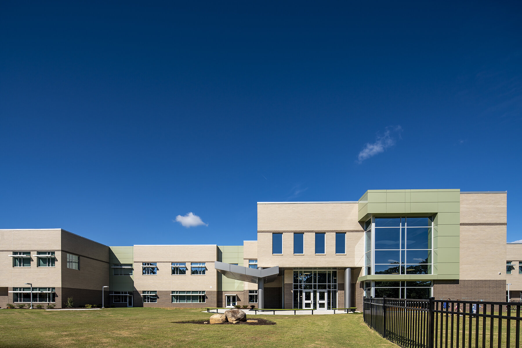  North Ridge Elementary School  Raleigh, NC  Architecture &amp; Interior by LS3P 