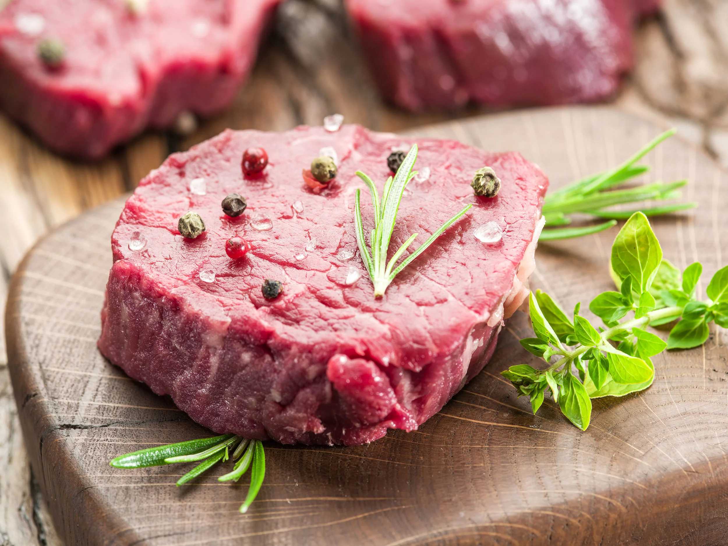 bigstock-Piece-of-beef-tenderloin-on-th-193151596.jpg