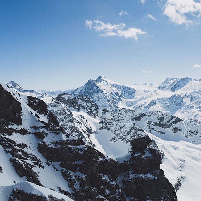 The views today 🇨🇭 (swipe to see)