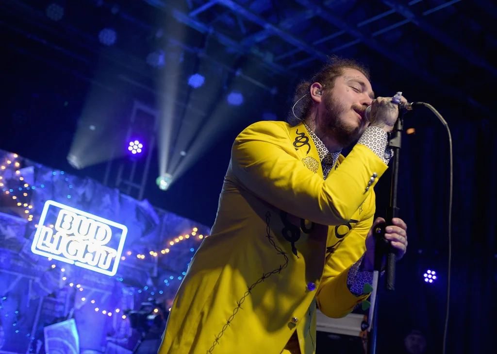Post+Malone+Performs+Bud+Light+Dive+Bar+Tour+pP_npfdNYFJx.jpg