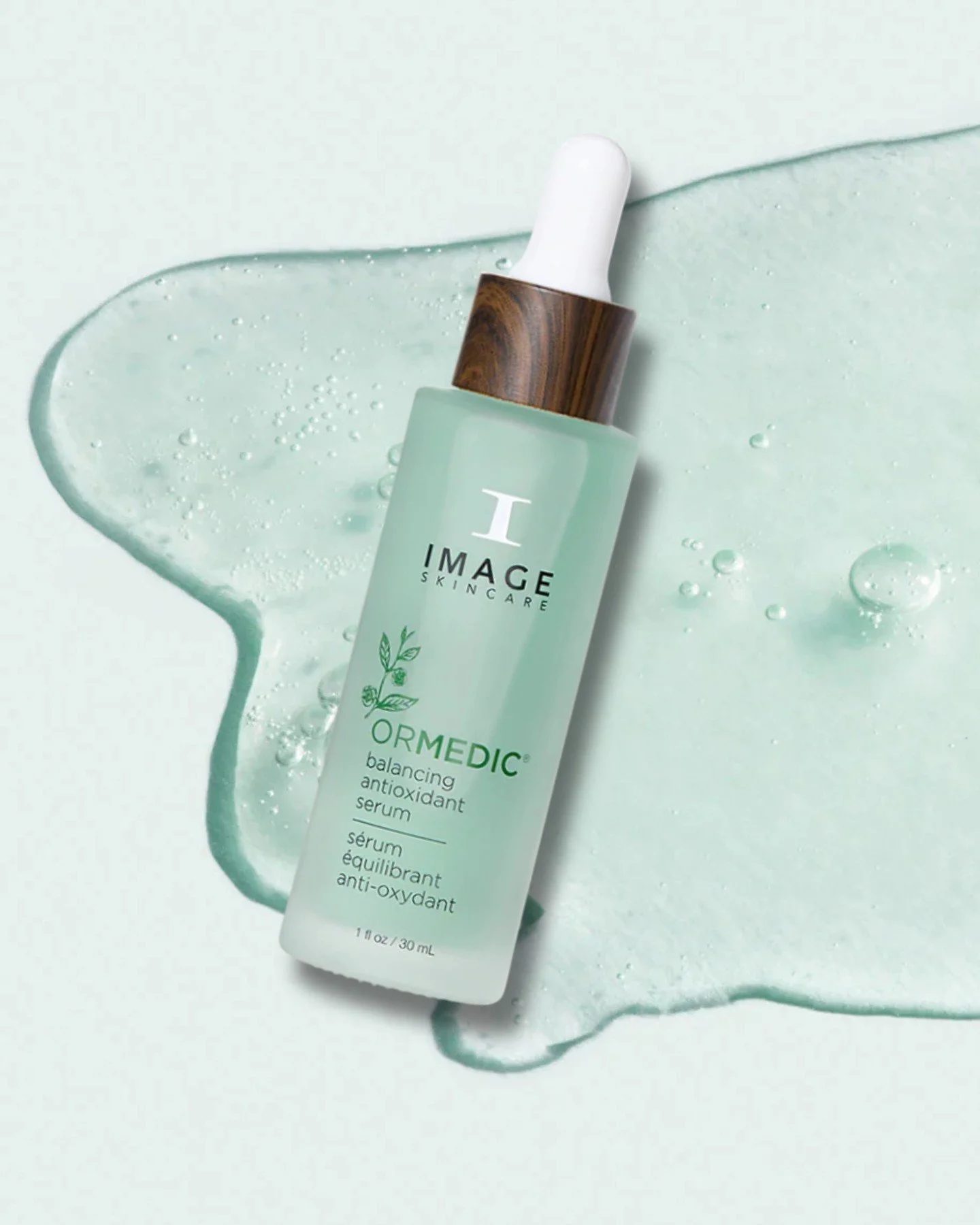 🌿 Meet one of my favourite hydration serums for sensitive, dehydrated, and easily irritated skin. ⁠
⁠
The IMAGE Skincare ORMEDIC Balancing Antioxidant Serum is designed to restore nourishment and hydration while helping bring the skin back into bala