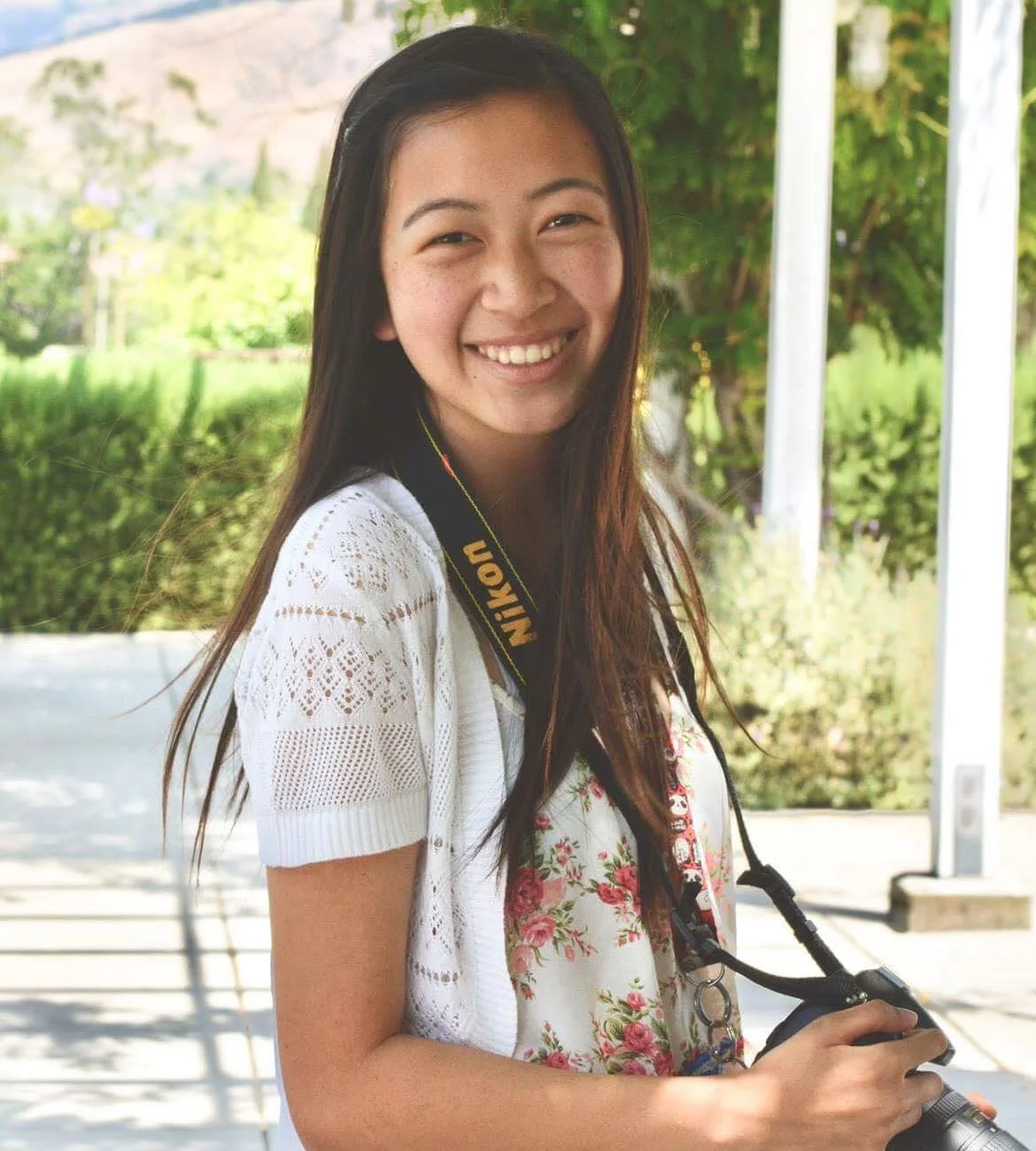Andey Ng, CO2018 Attending: Carnegie Mellon University Major: Information Systems Interests: Community Service, Robotics, Technology, Education in Teaching/Tutoring WIlling to Help With: Extracurriculars, Becoming a tutor, Service projects, volunteer organizations, robotics, leadership programs, summer opportunities, technology/CS career paths, college advice Email: andeyn@andrew.cmu.edu