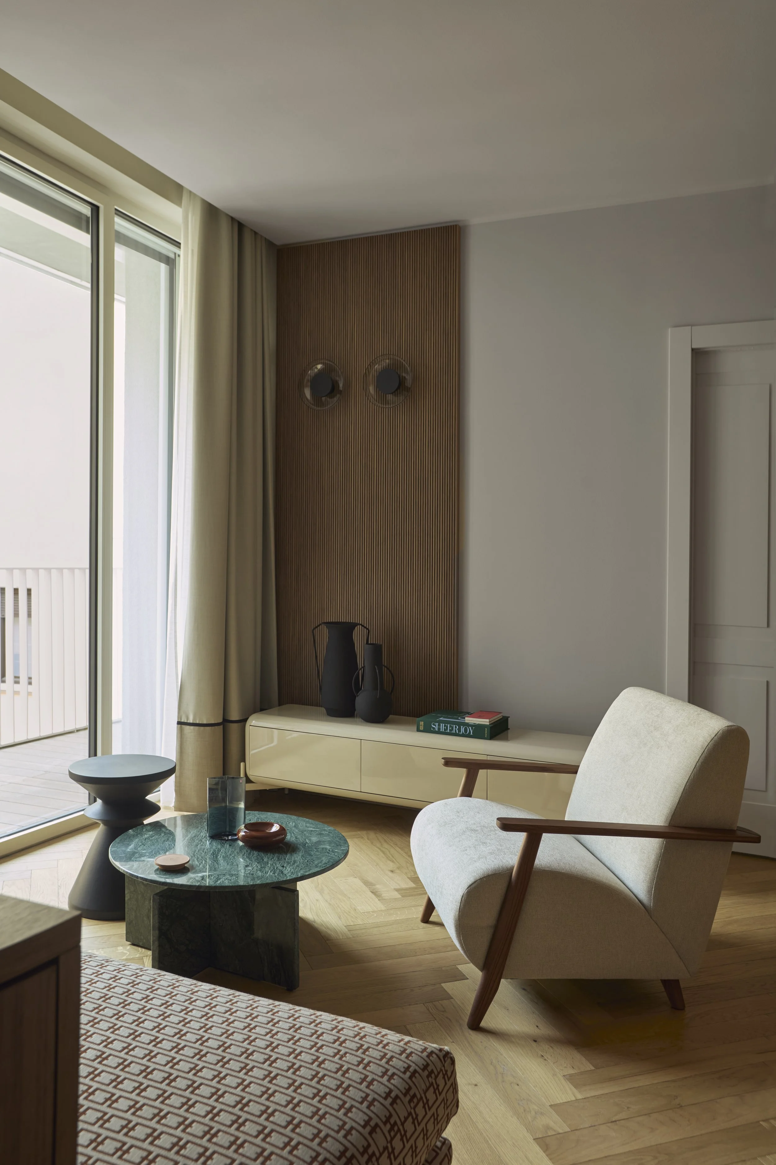 Studio dxp GB2 (4).jpg