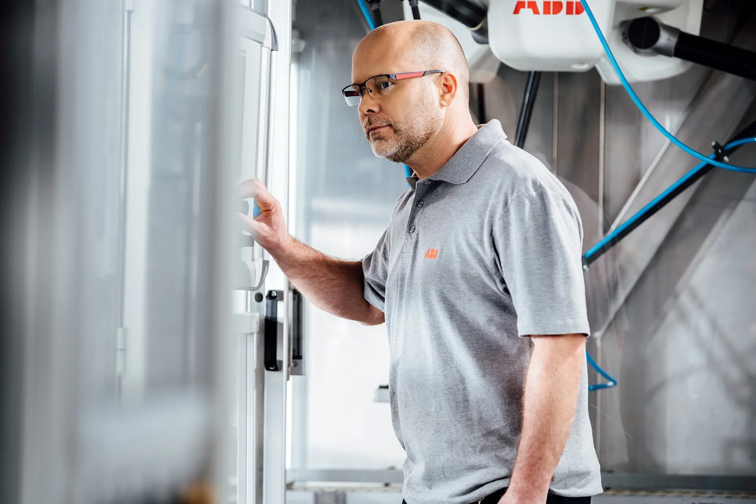 MAREKOGIEN-PHOTOGRAPHER-ABB-ROBOTICS-018.jpg